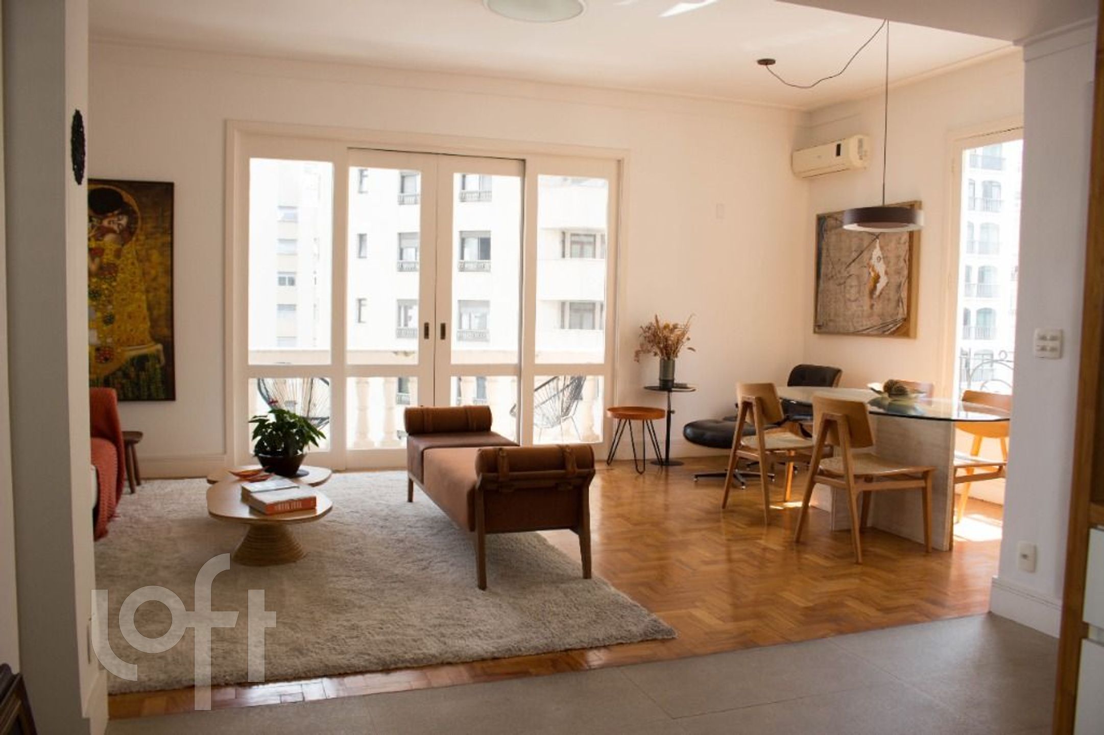 Apartamento à venda com 2 quartos, 115m² - Foto 1