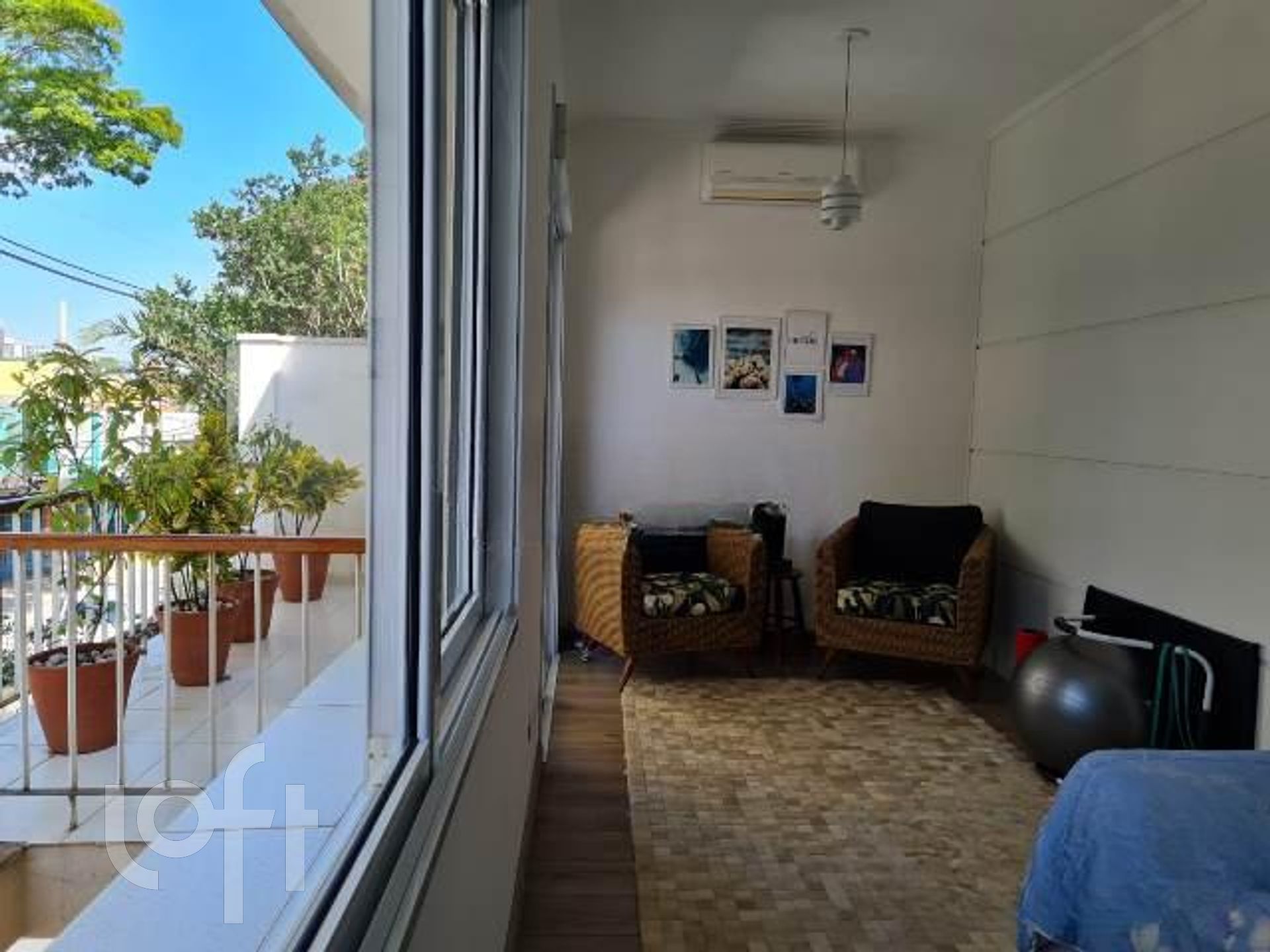 Casa à venda com 3 quartos, 230m² - Foto 4