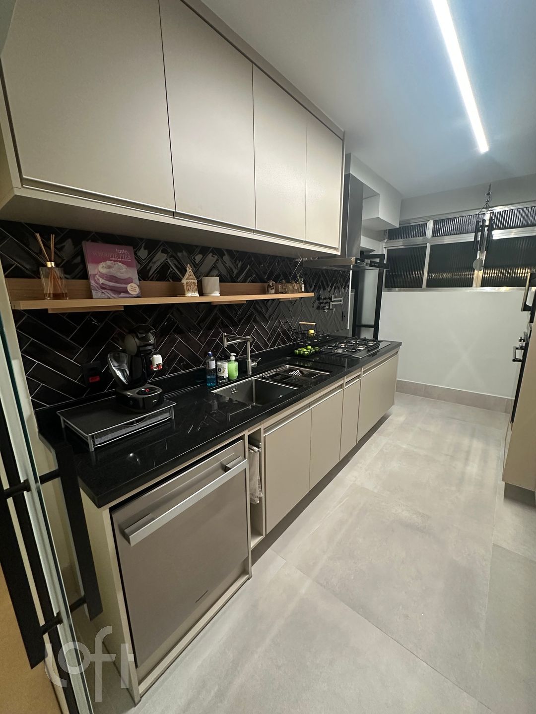 Apartamento à venda com 2 quartos, 92m² - Foto 8