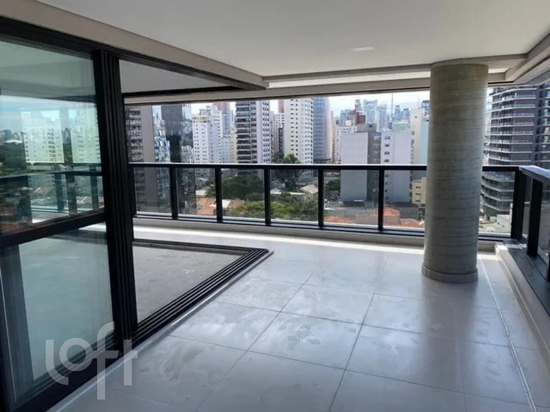 Apartamento à venda com 3 quartos, 142m² - Foto 7