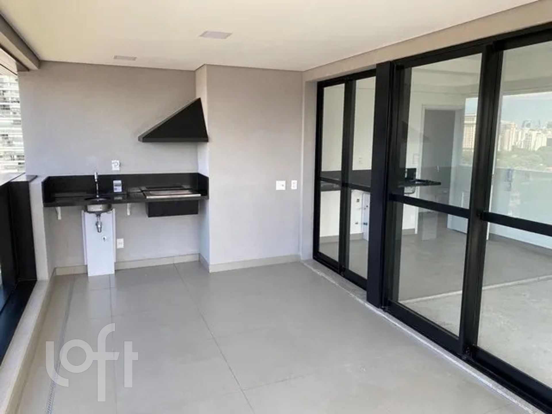 Apartamento à venda com 3 quartos, 142m² - Foto 8