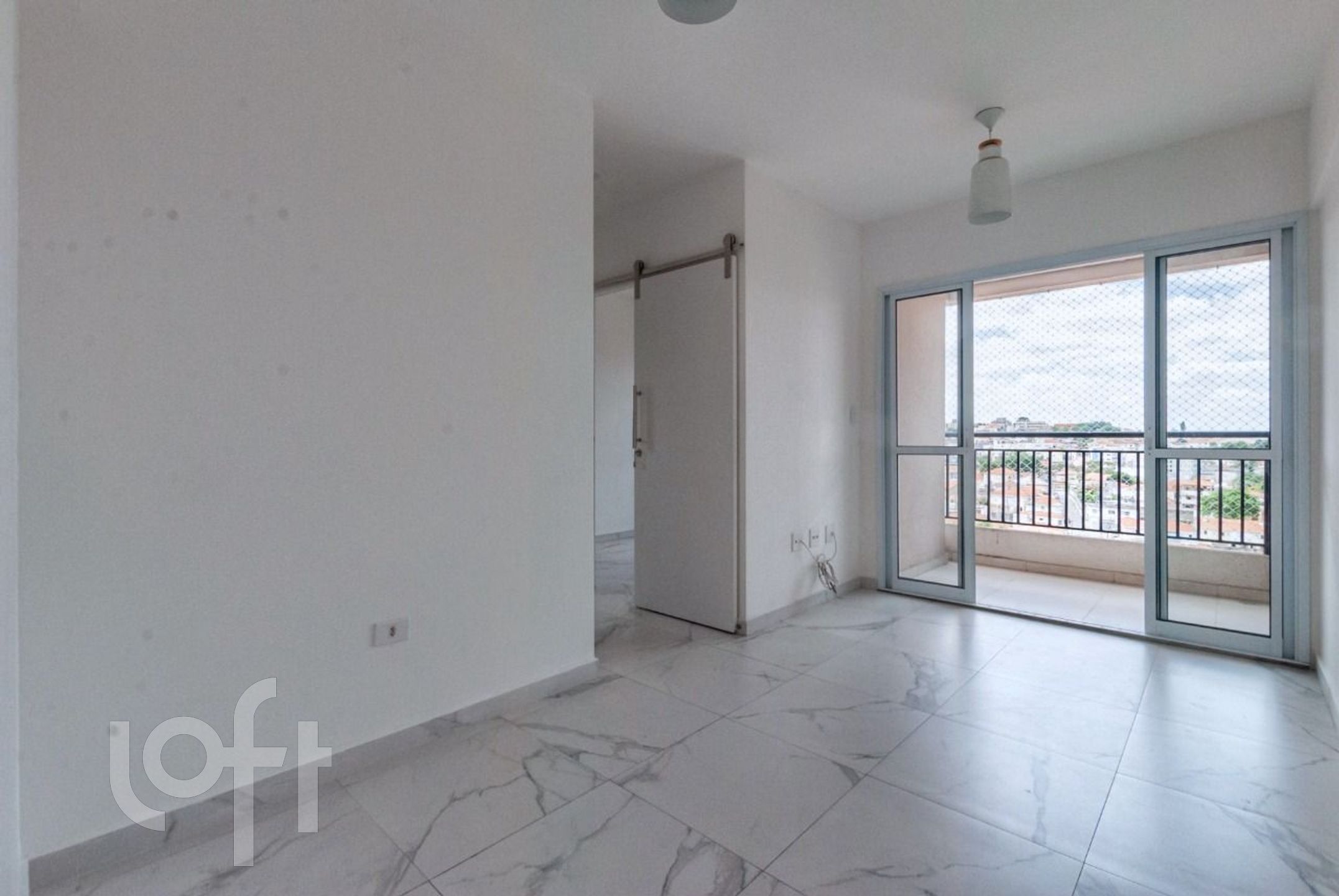 Apartamento à venda com 2 quartos, 47m² - Foto 1