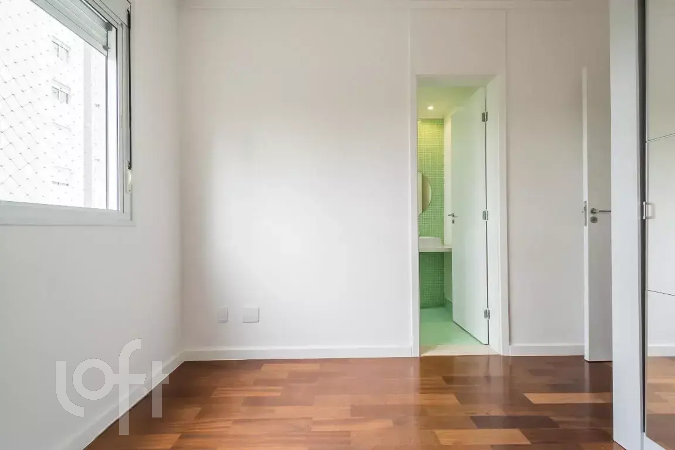 Apartamento à venda com 3 quartos, 135m² - Foto 9