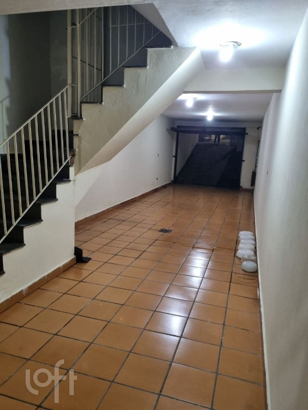 Casa à venda com 2 quartos, 170m² - Foto 6