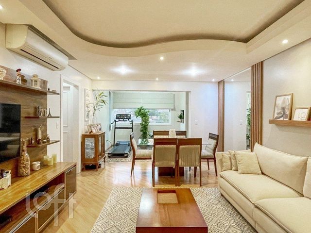 Apartamento com 88m², 2 dormitórios, 1 suíte, 1 vaga, Vila Ipiranga em Porto Alegre