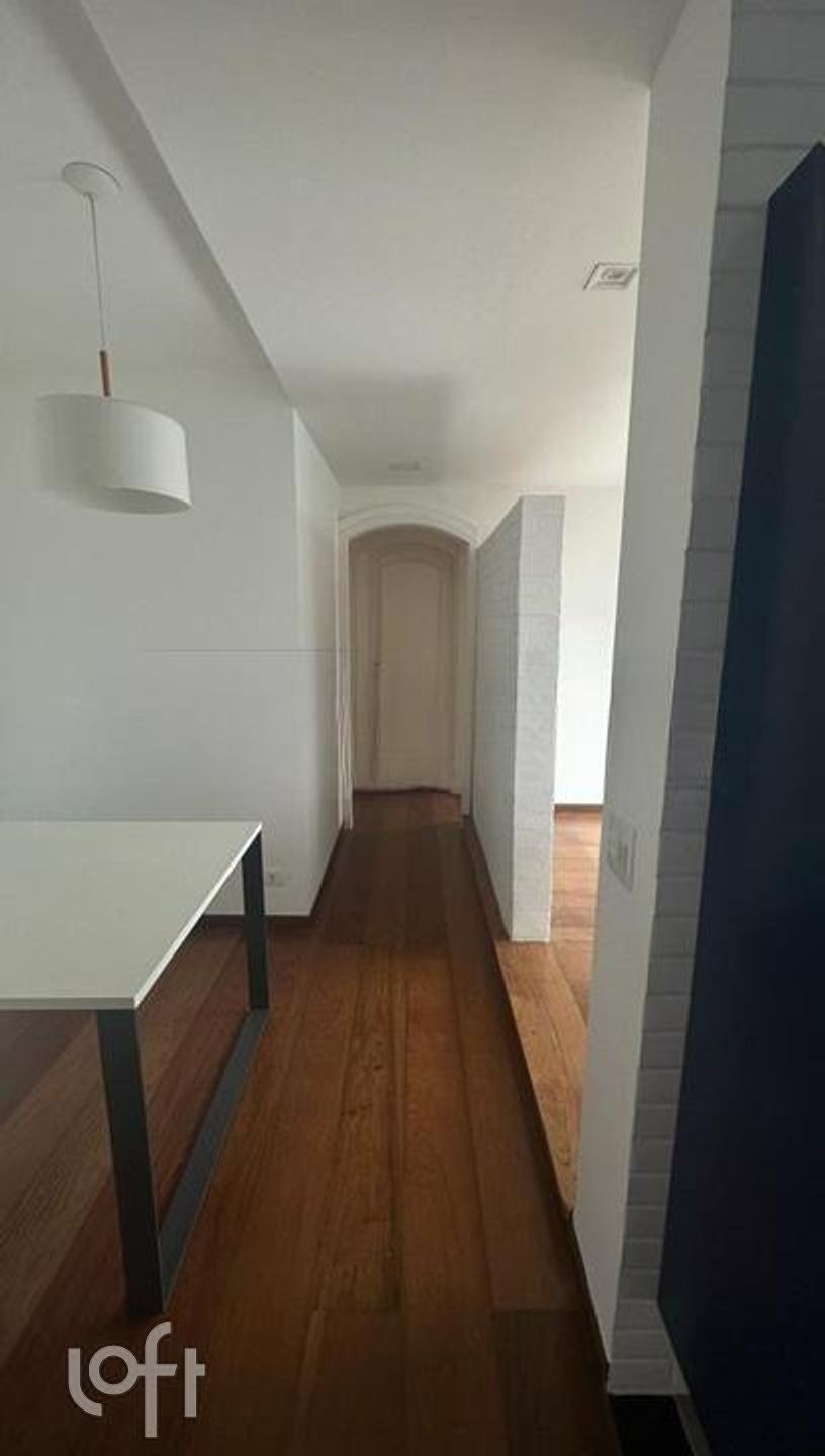 Apartamento à venda com 2 quartos, 62m² - Foto 1