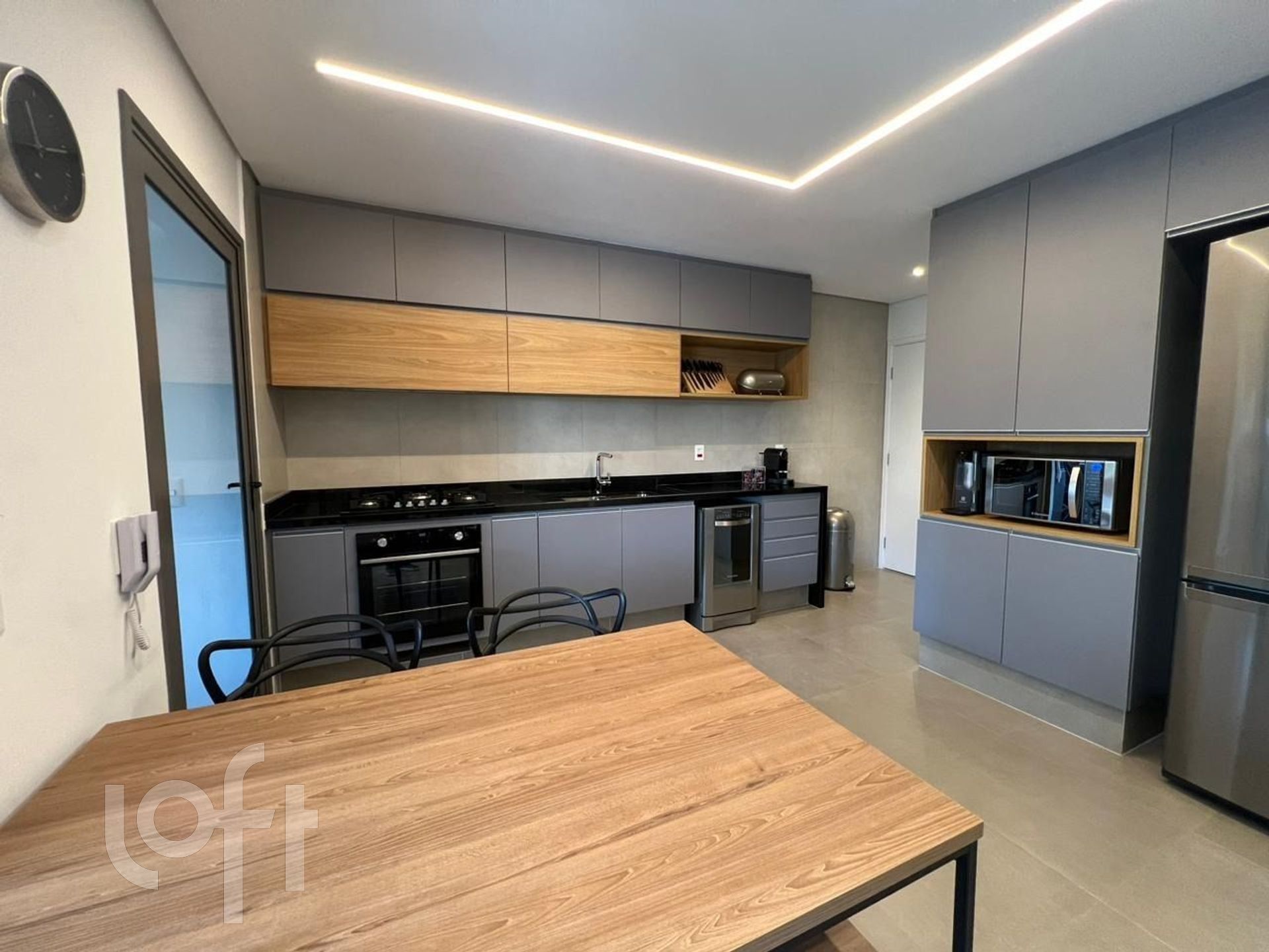 Apartamento à venda com 3 quartos, 186m² - Foto 10