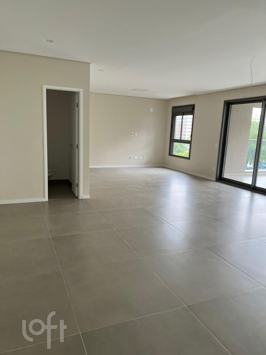 Apartamento à venda com 3 quartos, 186m² - Foto 6