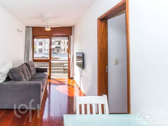 Apartamento com 94m², 2 dormitórios, 1 vaga, Floresta em Porto Alegre