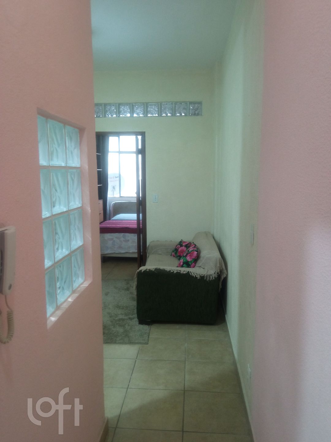 Apartamento à venda com 1 quarto, 28m² - Foto 3