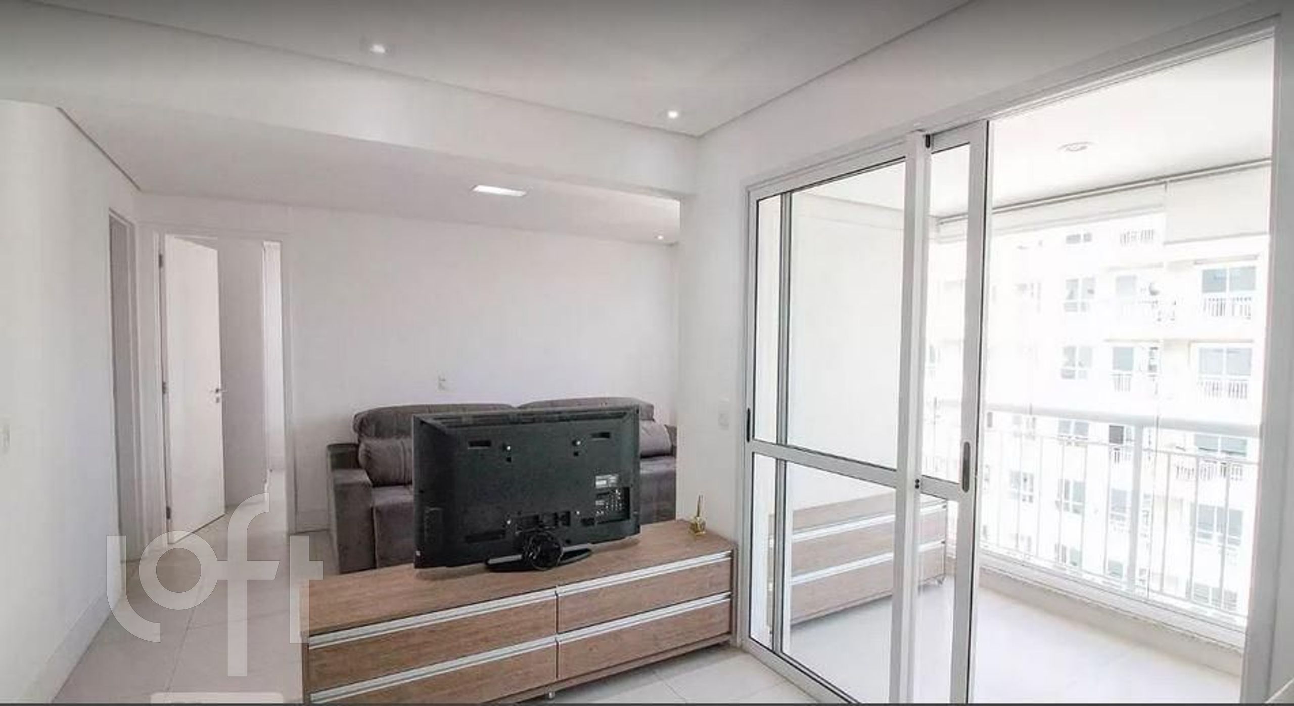 Apartamento à venda com 1 quarto, 60m² - Foto 3