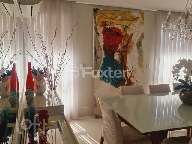 Apartamento com 181m², 3 dormitórios, 3 suítes, 3 vagas, Bela Vista em Porto Alegre