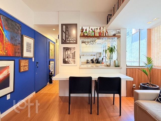 Apartamento com 42m², 1 dormitório, 1 vaga, Bom Fim em Porto Alegre