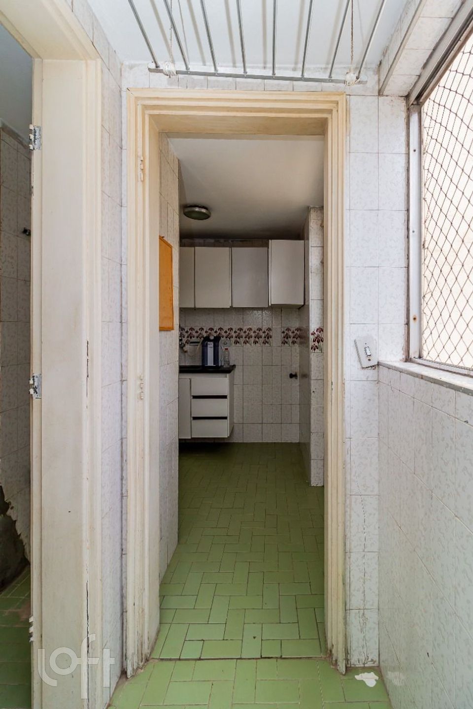 Apartamento à venda com 1 quarto, 43m² - Foto 9