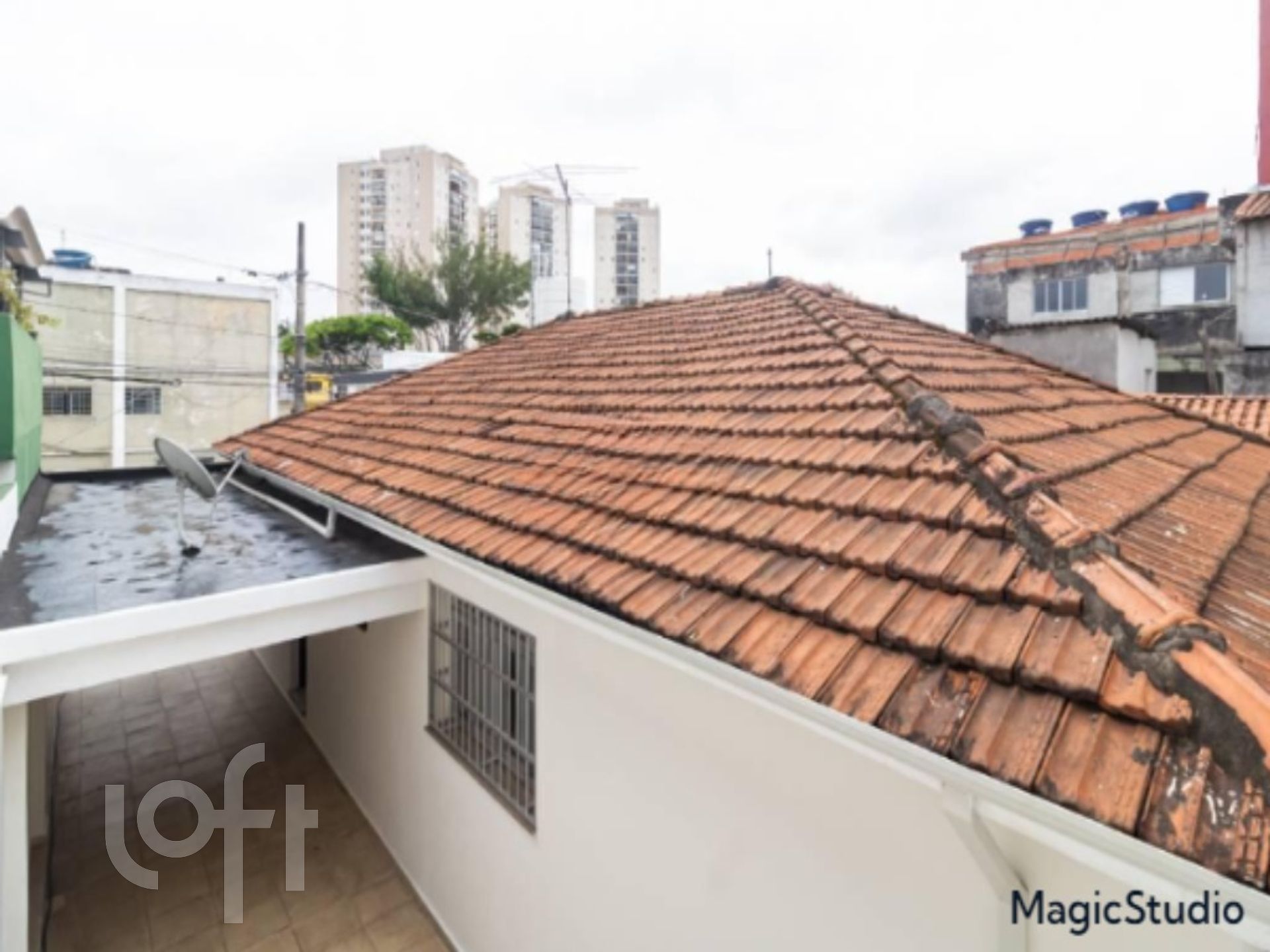 Casa à venda com 3 quartos, 264m² - Foto 2