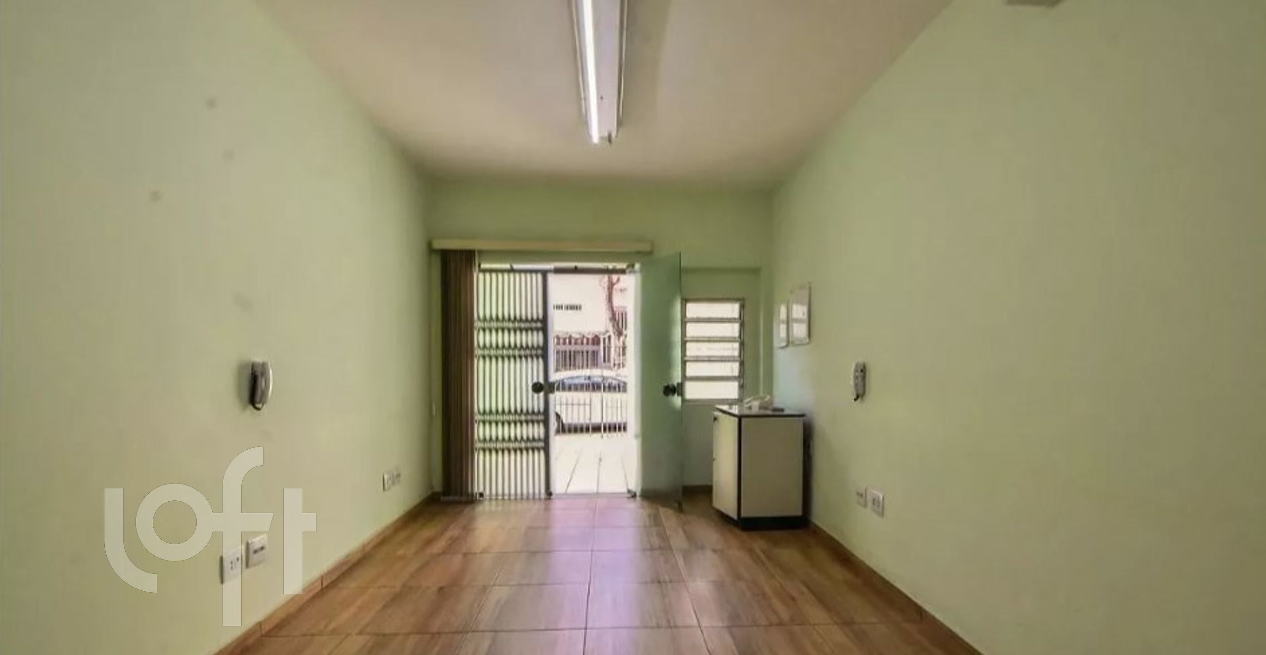 Casa à venda com 4 quartos, 150m² - Foto 2