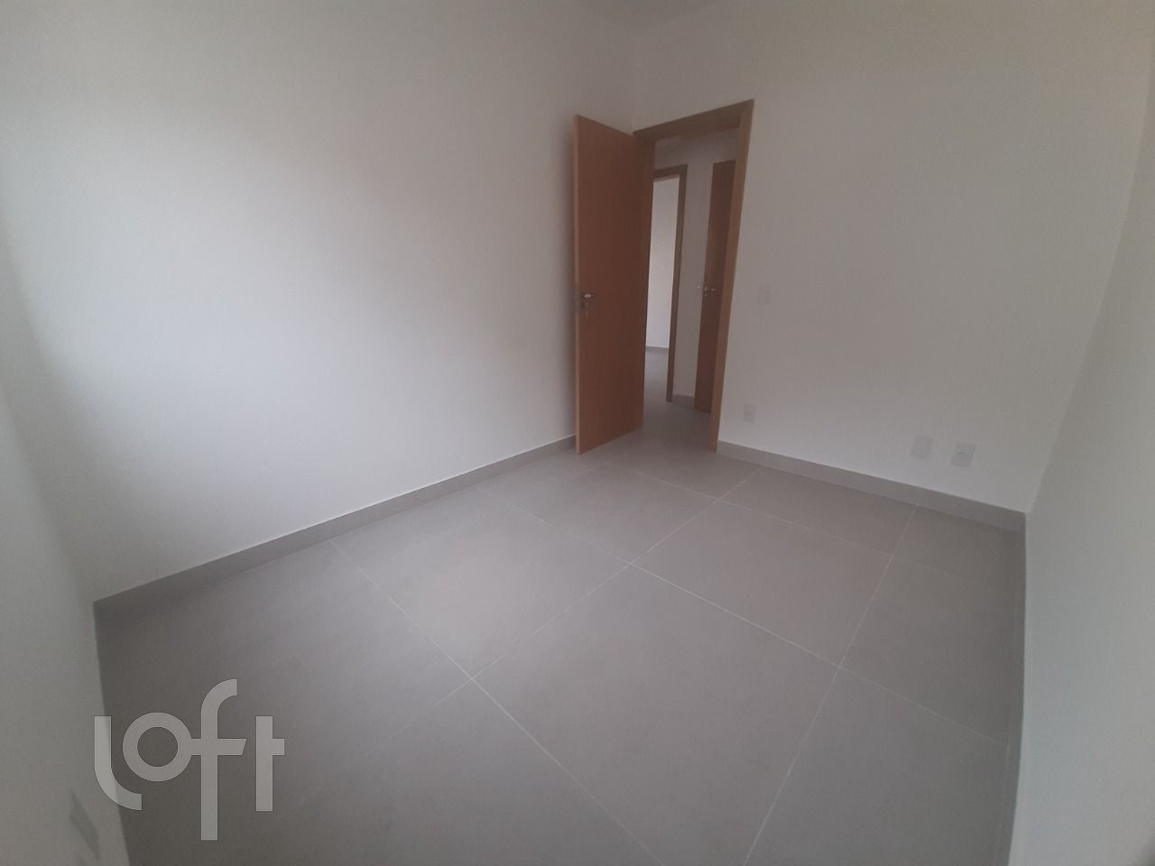 Apartamento à venda com 3 quartos, 76m² - Foto 6