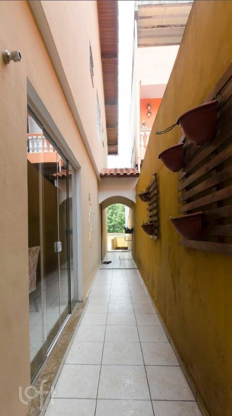 Casa à venda com 2 quartos, 150m² - Foto 17