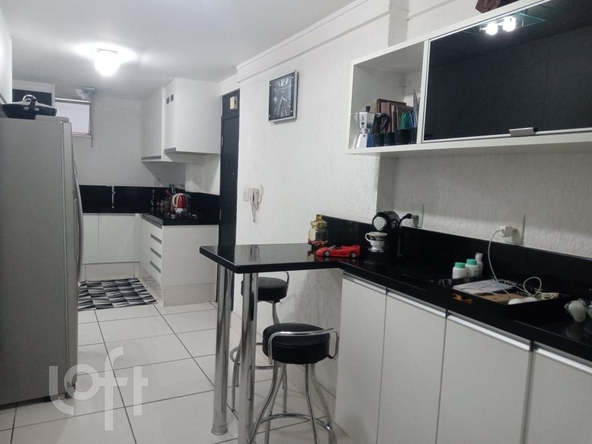 Apartamento à venda com 3 quartos, 147m² - Foto 4