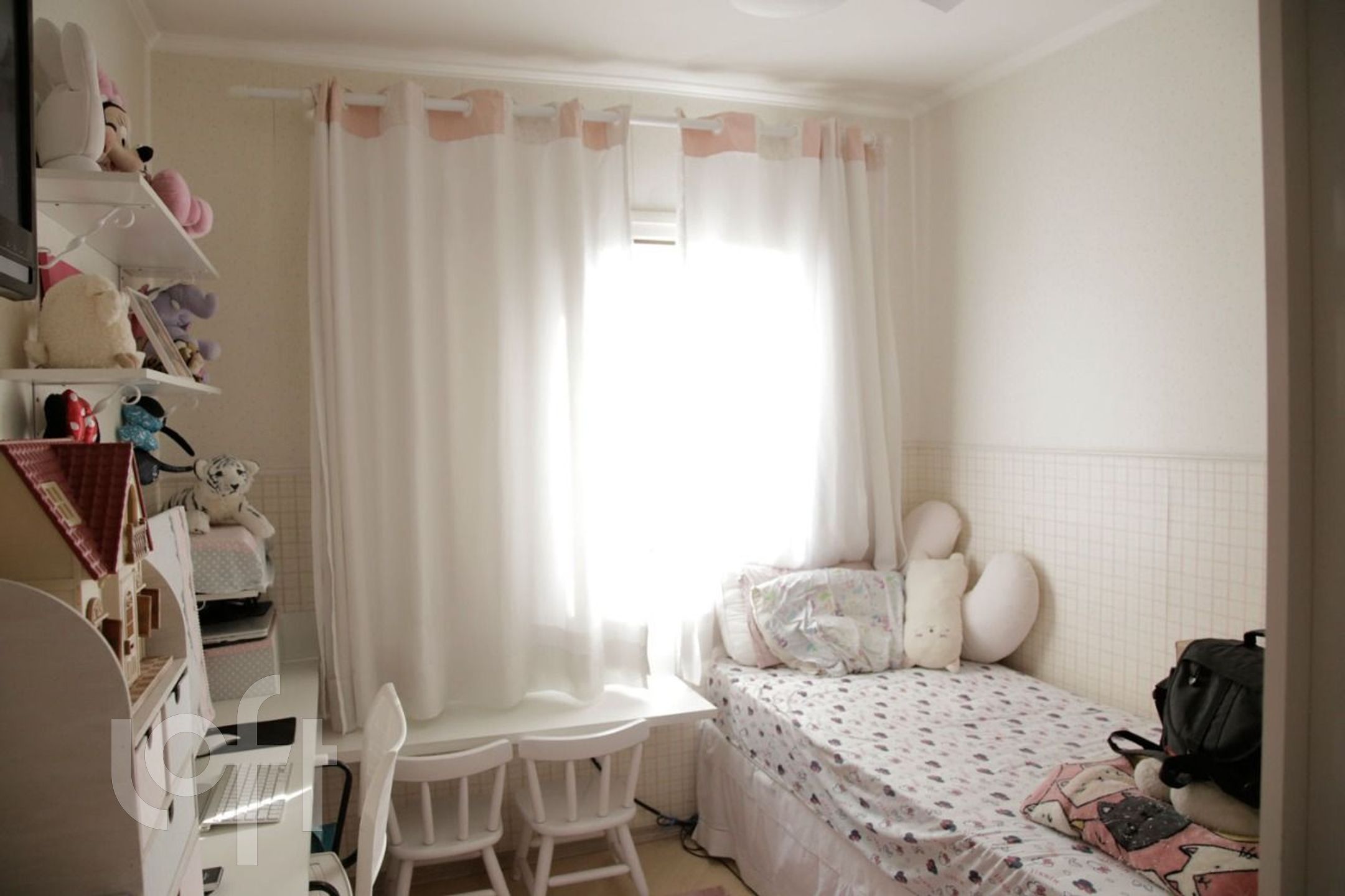 Apartamento à venda com 1 quarto, 55m² - Foto 11