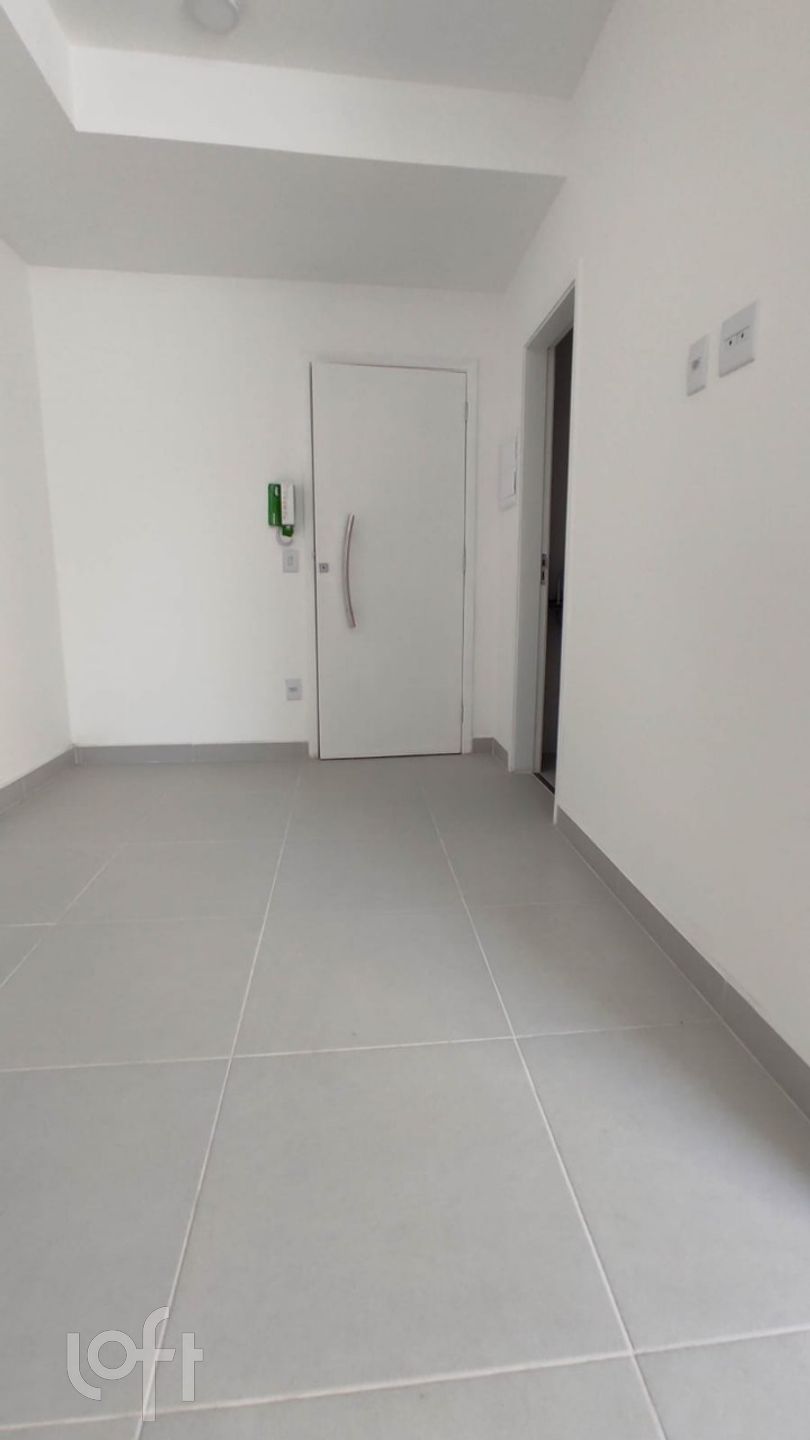 Apartamento à venda com 2 quartos, 33m² - Foto 7