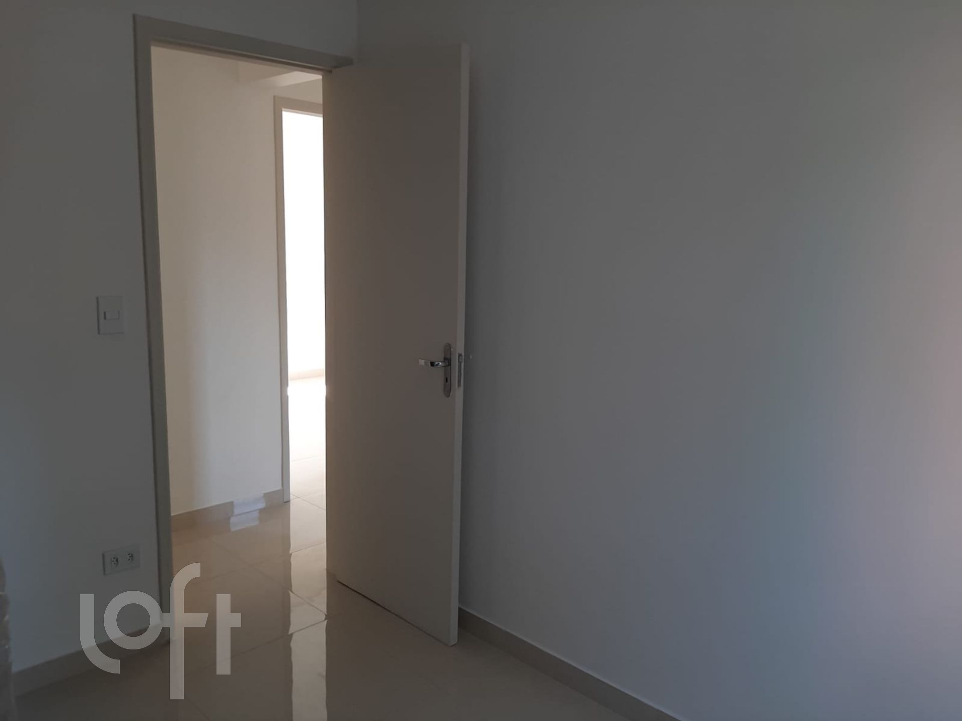 Apartamento à venda com 3 quartos, 67m² - Foto 7