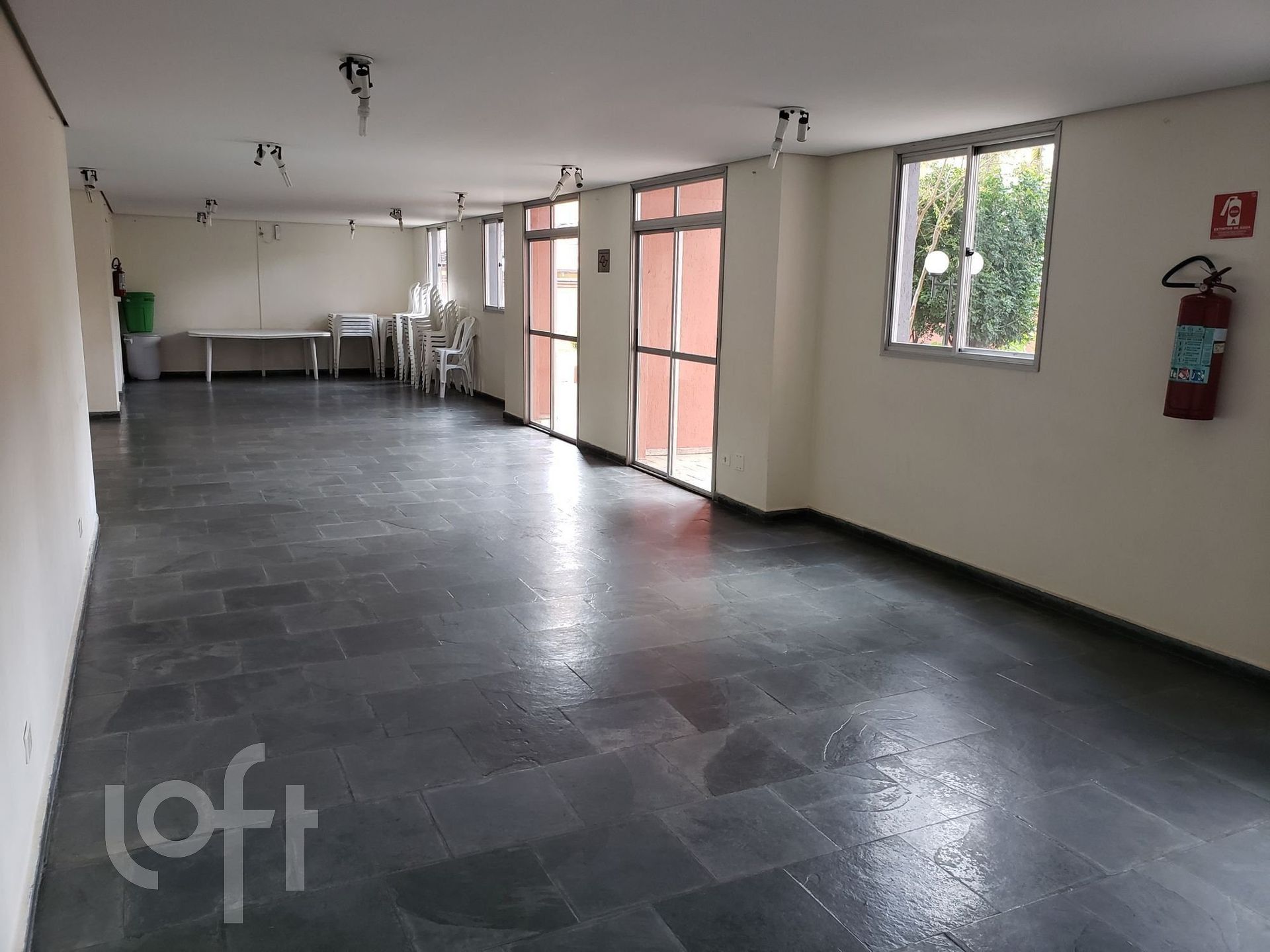 Apartamento à venda com 3 quartos, 67m² - Foto 12