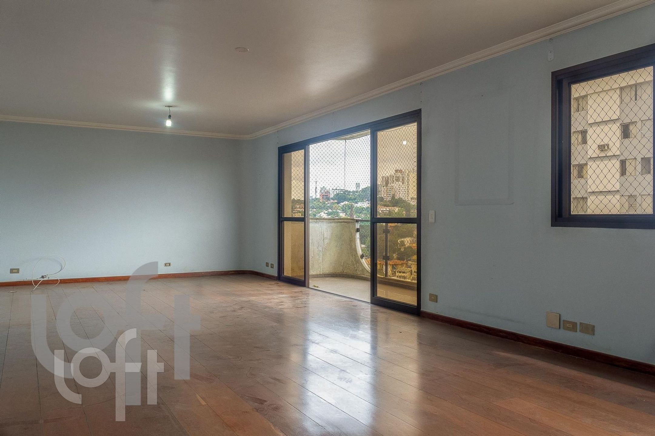 Apartamento à venda com 3 quartos, 220m² - Foto 29