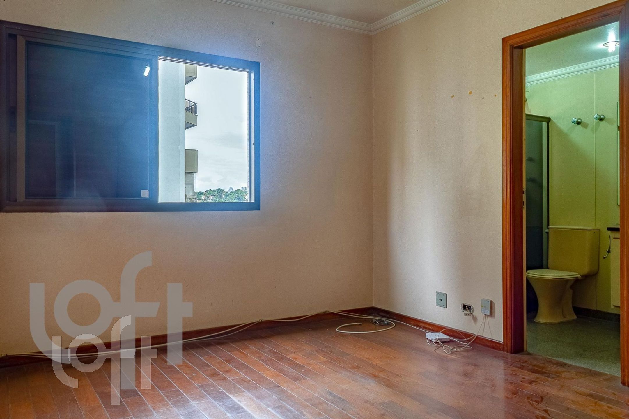 Apartamento à venda com 3 quartos, 220m² - Foto 11