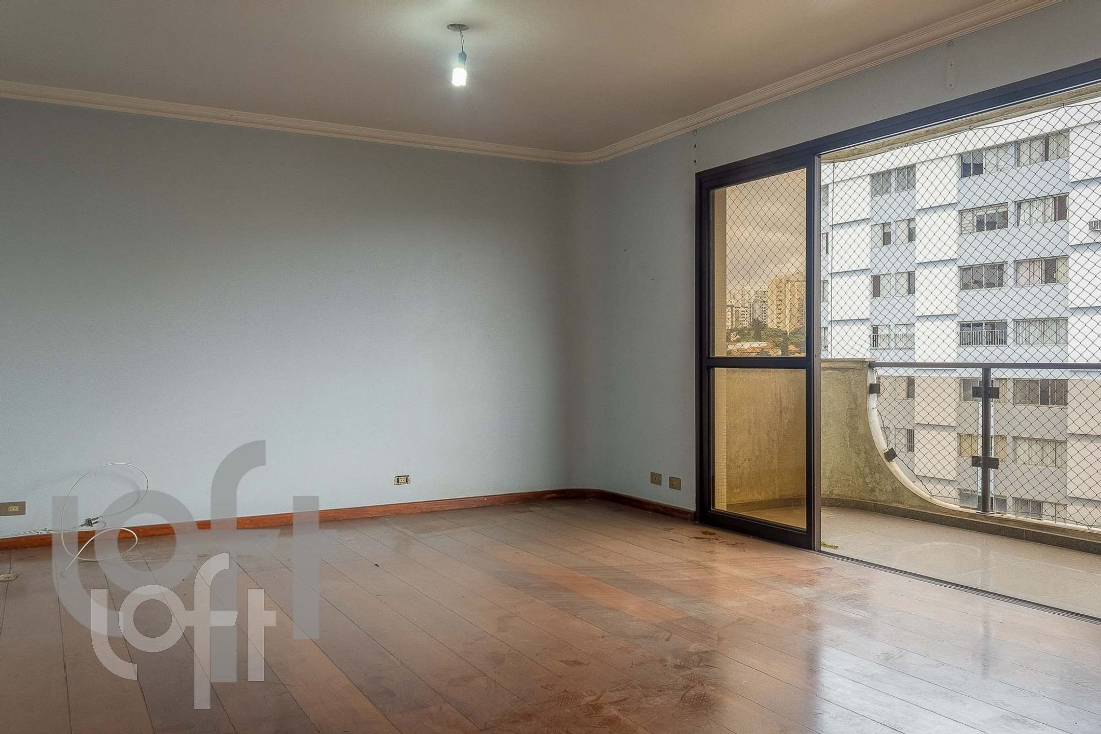 Apartamento à venda com 3 quartos, 220m² - Foto 35