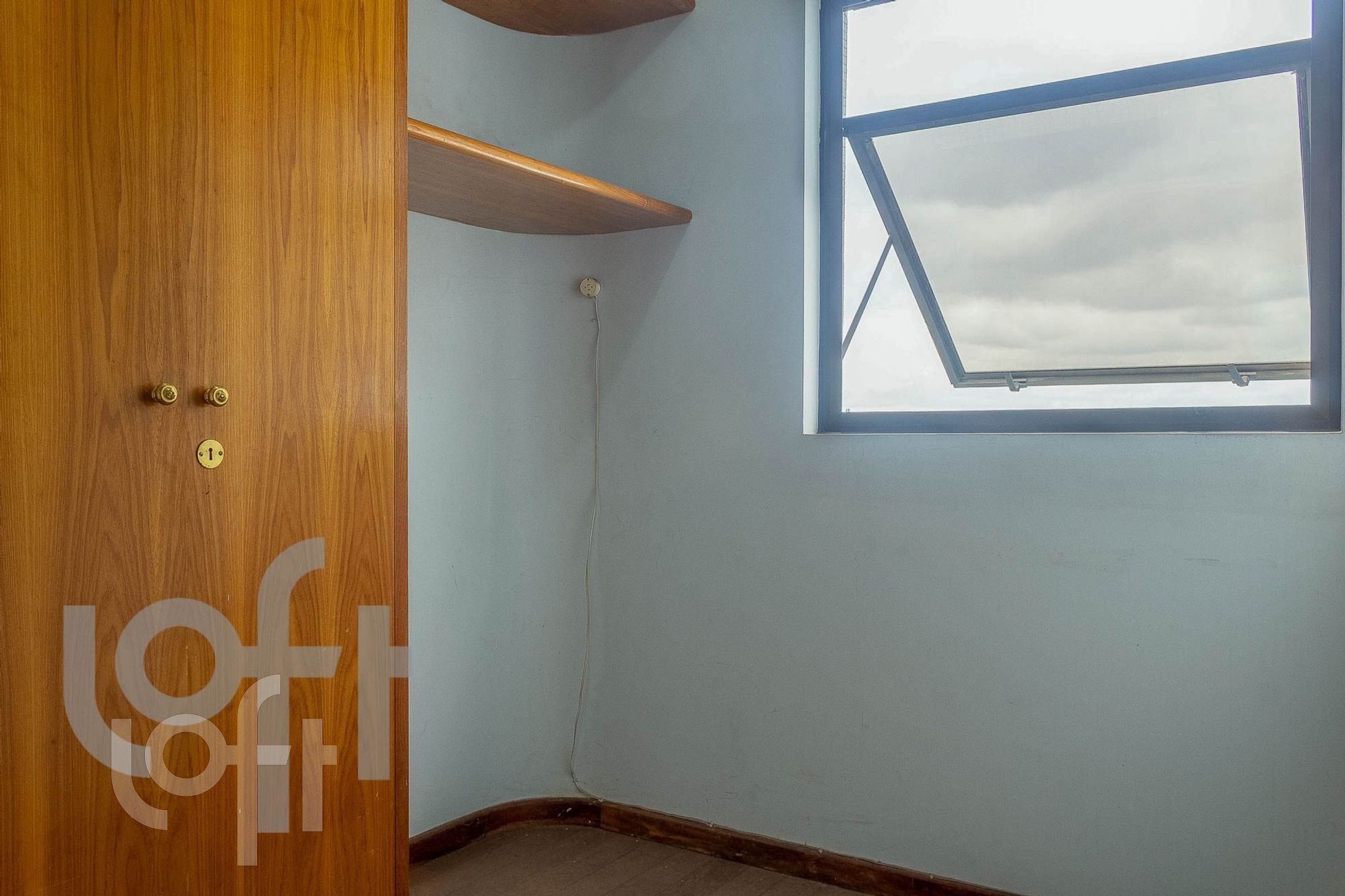 Apartamento à venda com 3 quartos, 220m² - Foto 5