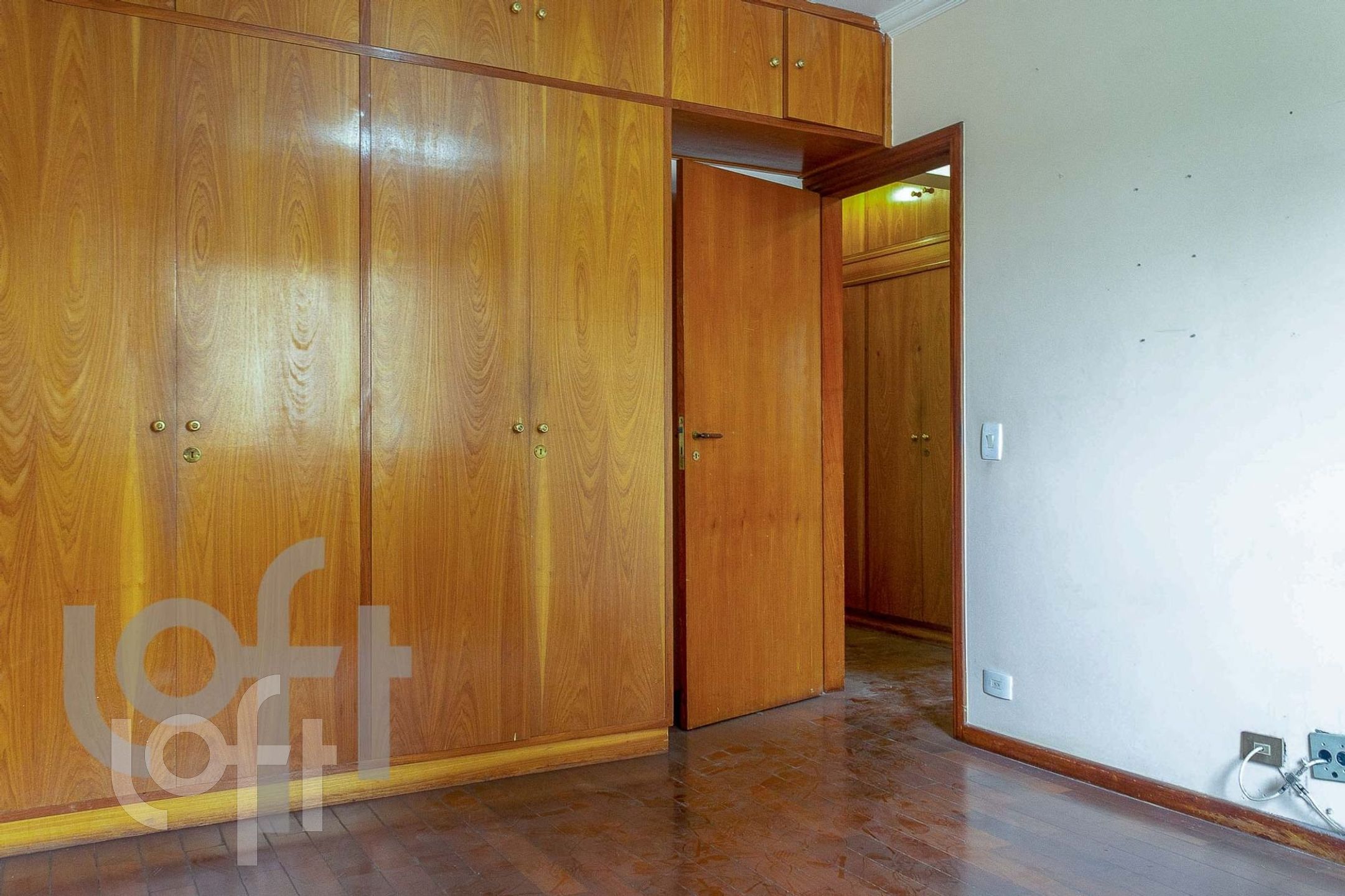 Apartamento à venda com 3 quartos, 220m² - Foto 7