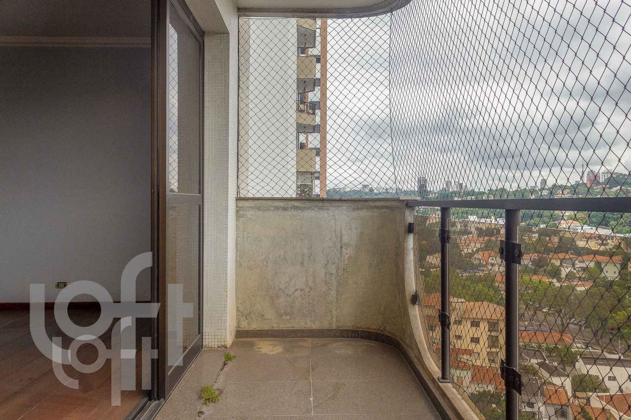 Apartamento à venda com 3 quartos, 220m² - Foto 25