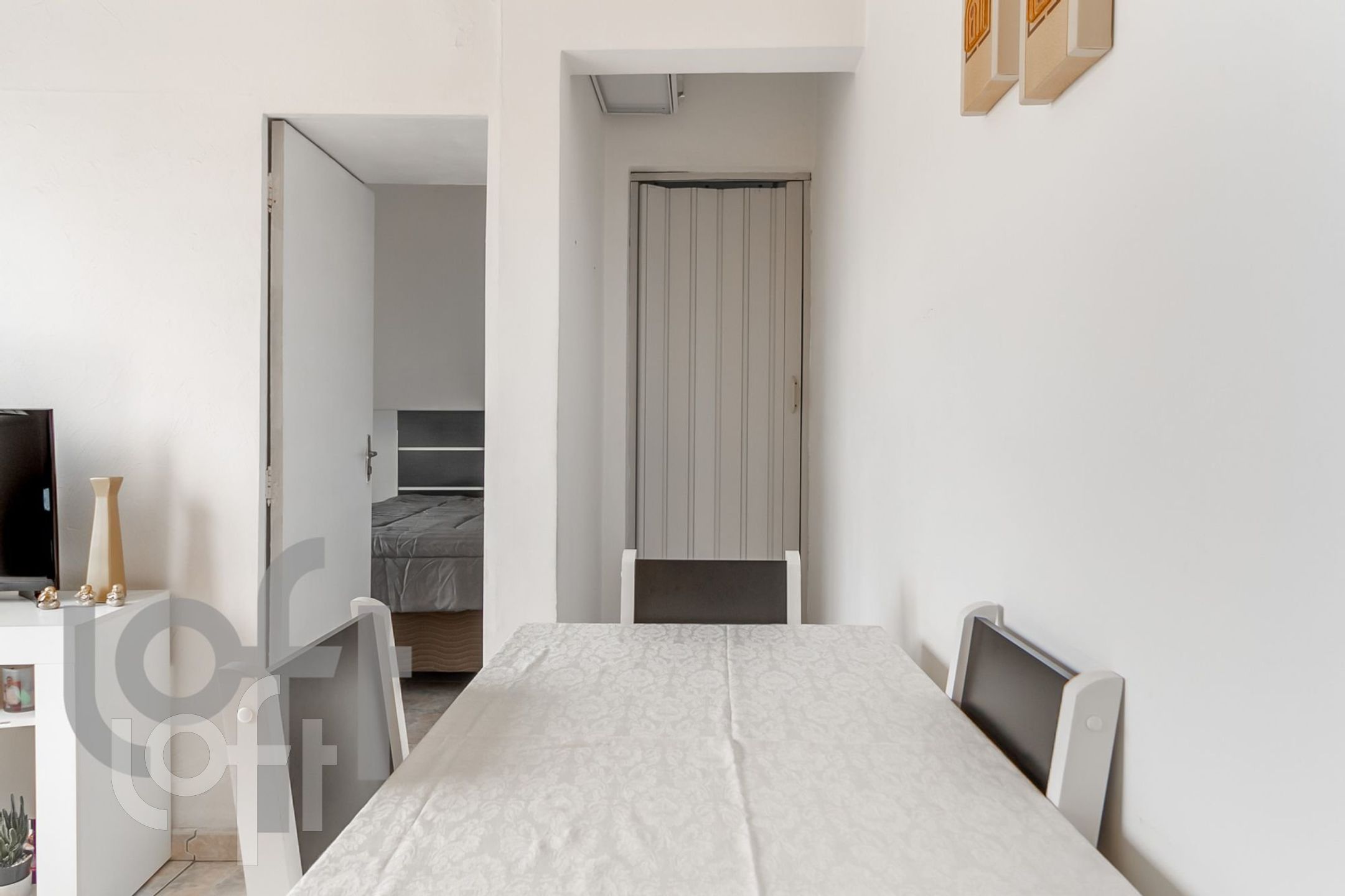 Apartamento à venda com 1 quarto, 48m² - Foto 12