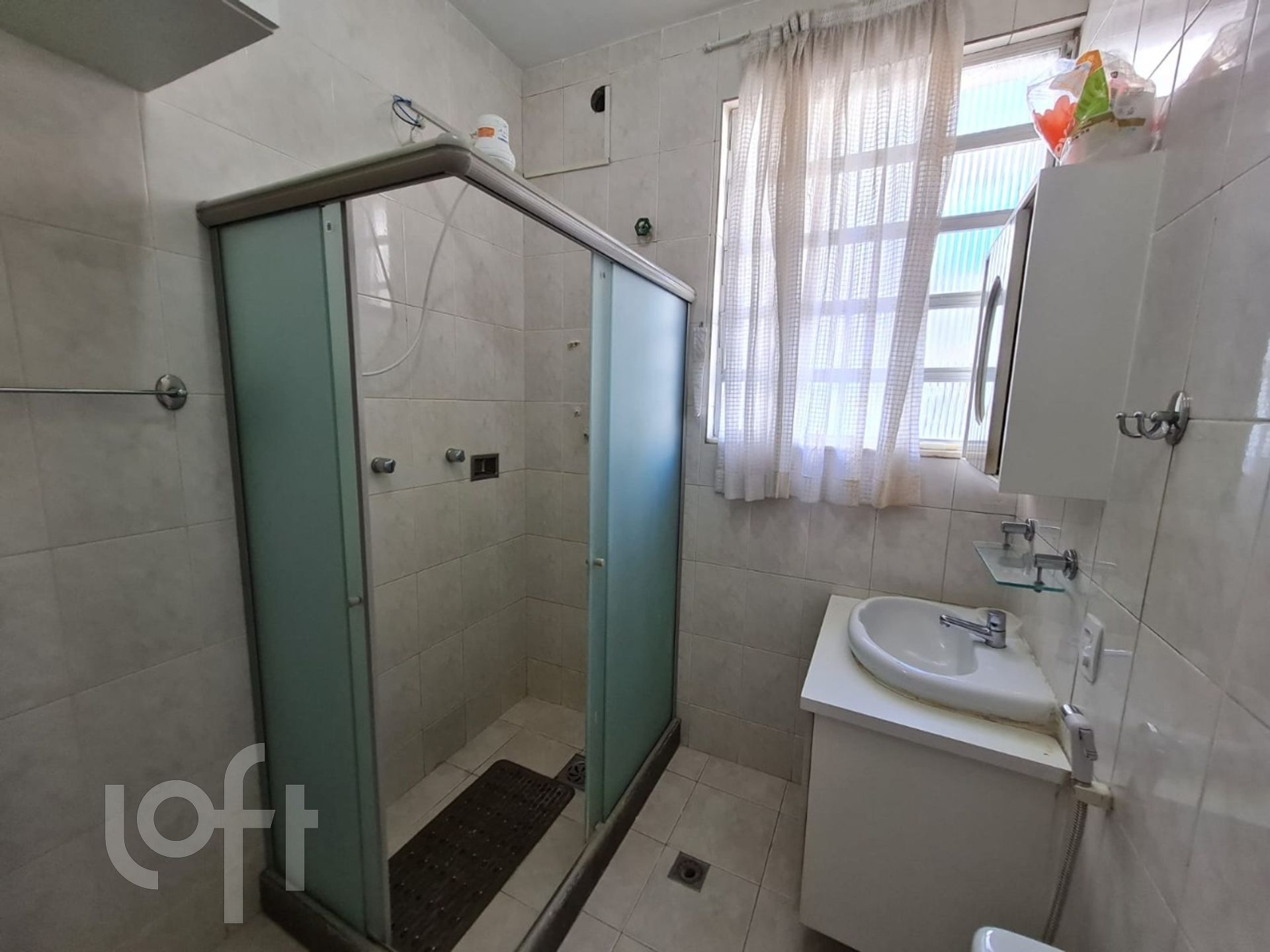 Apartamento à venda com 1 quarto, 37m² - Foto 4