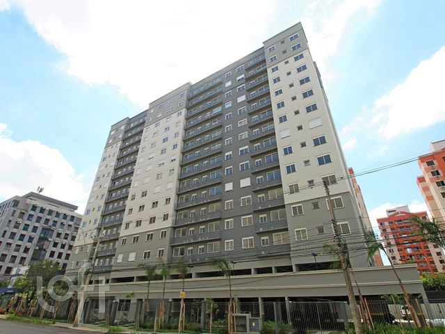 Apartamento com 56m², 2 dormitórios, 1 suíte, 1 vaga, Cristo Redentor em Porto Alegre