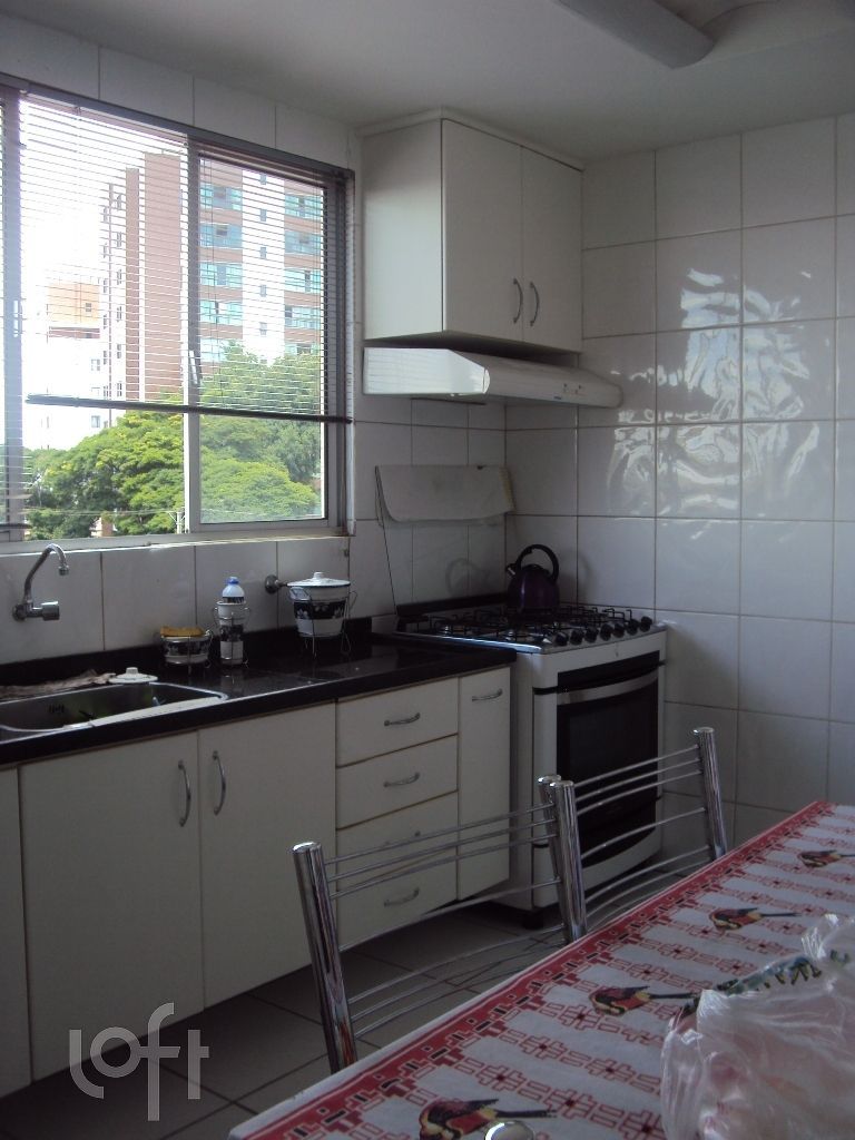 Apartamento à venda com 3 quartos, 180m² - Foto 21