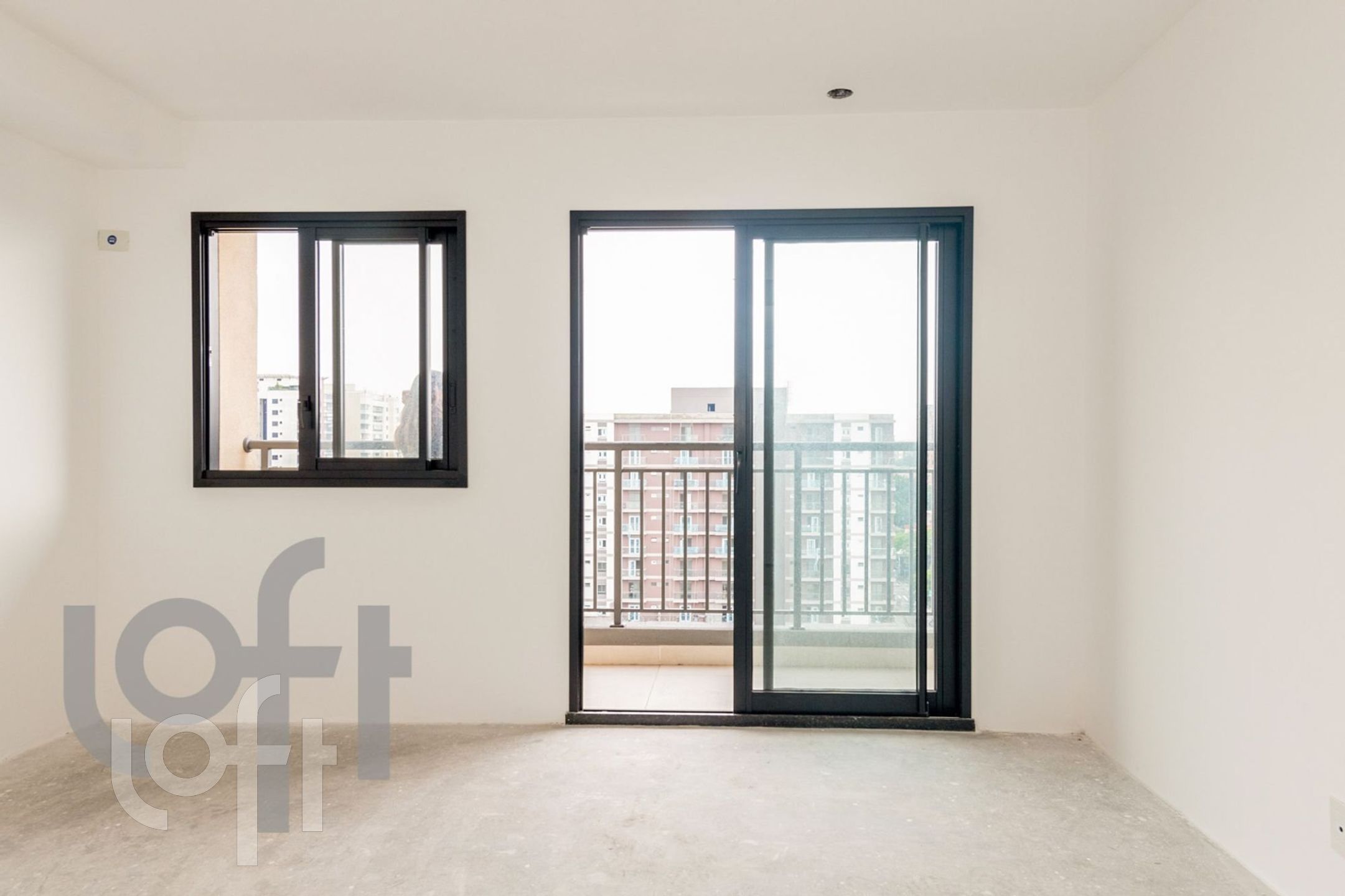 Apartamento à venda com 1 quarto, 25m² - Foto 1