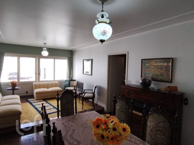 Apartamento com 126m², 3 dormitórios, 1 vaga, Santana em Porto Alegre