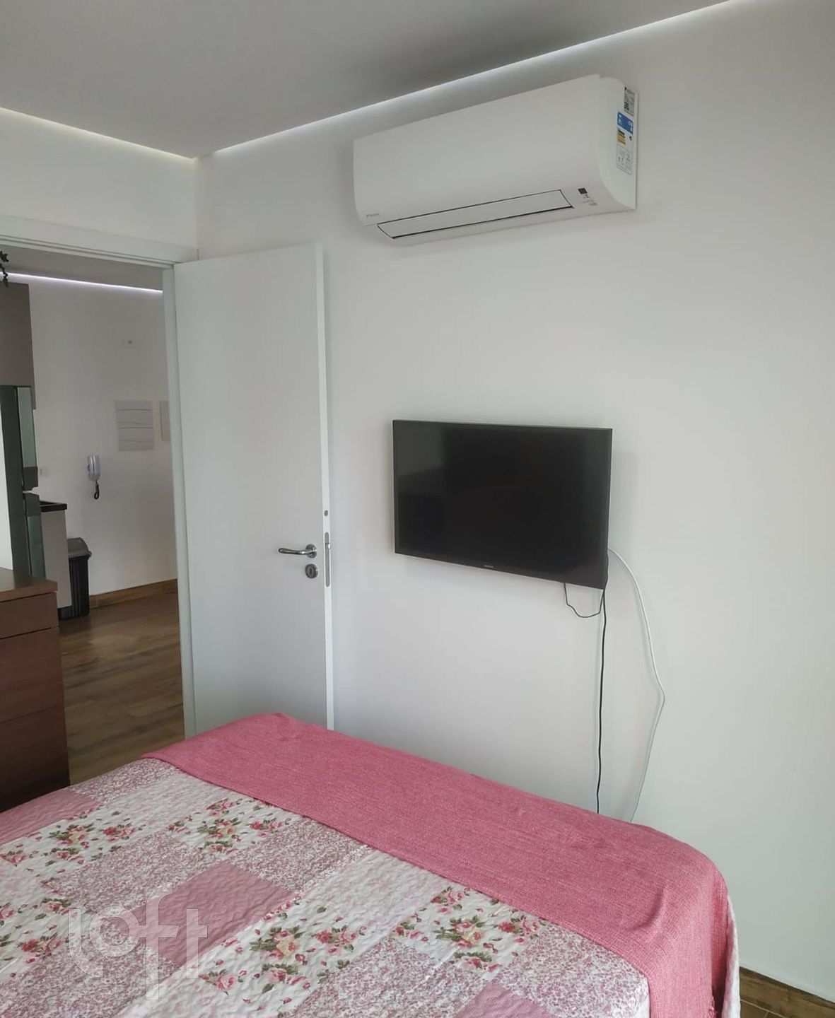 Apartamento à venda com 1 quarto, 41m² - Foto 2