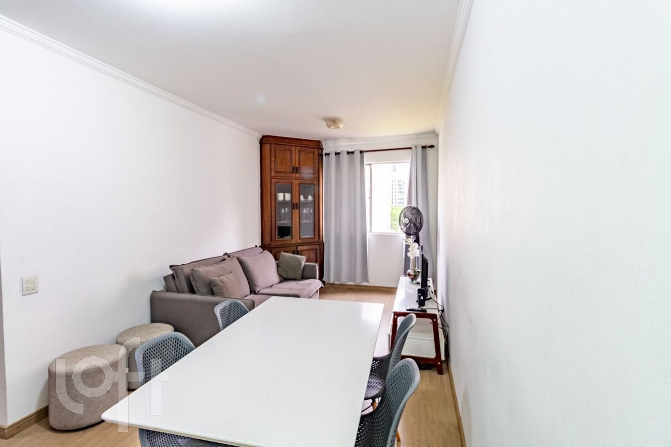 Apartamento à venda com 1 quarto, 43m² - Foto 4