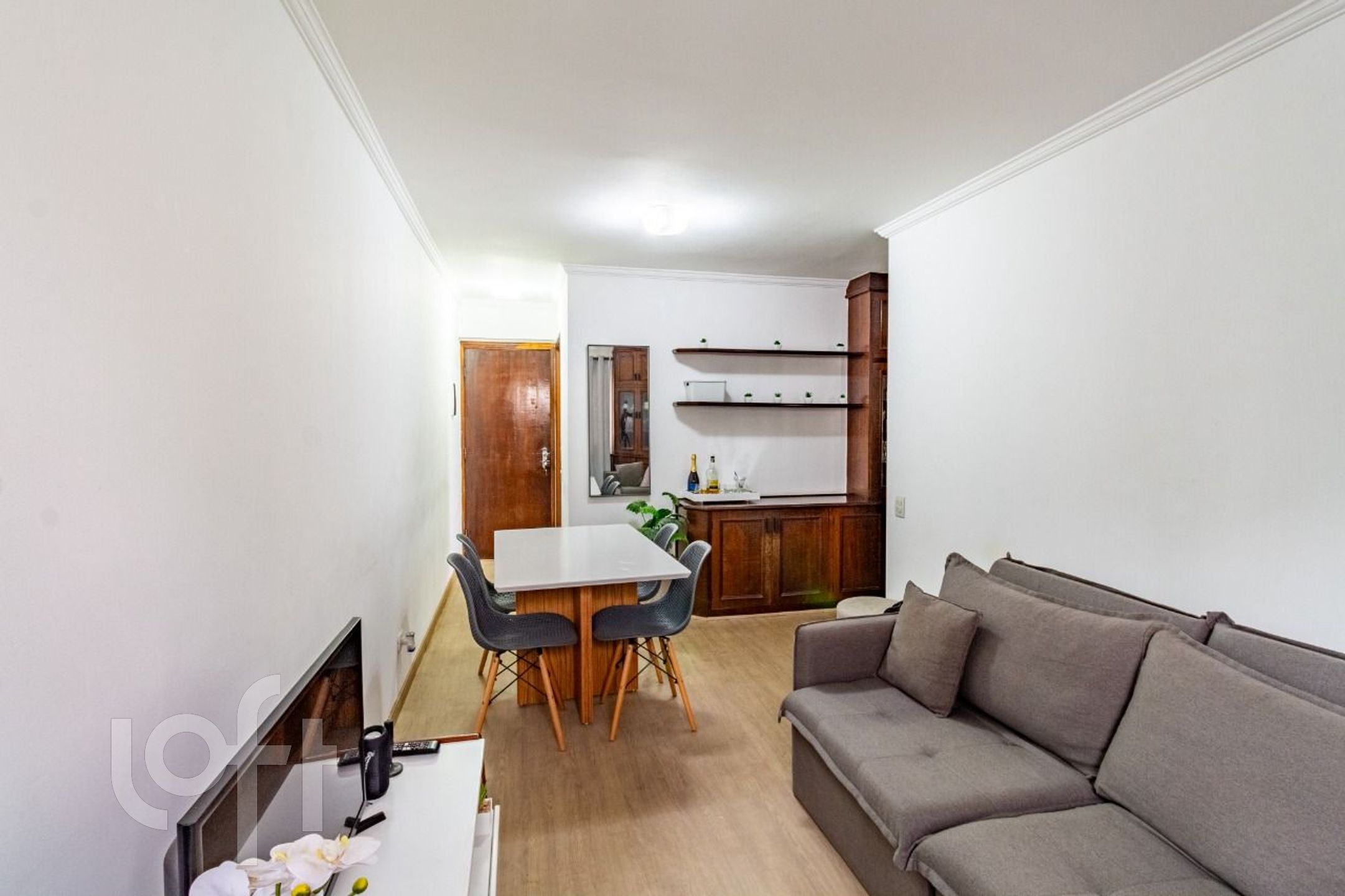 Apartamento à venda com 1 quarto, 43m² - Foto 2