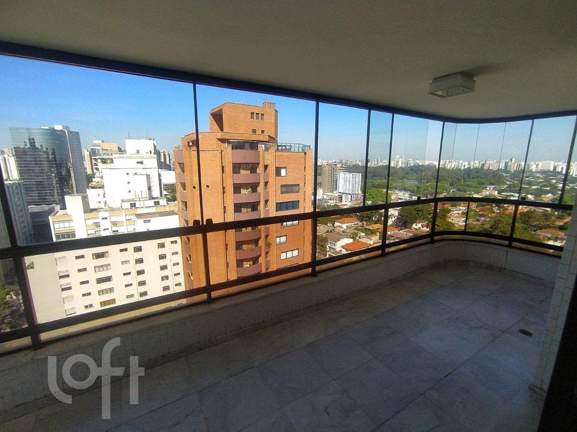 Apartamento à venda com 4 quartos, 298m² - Foto 8