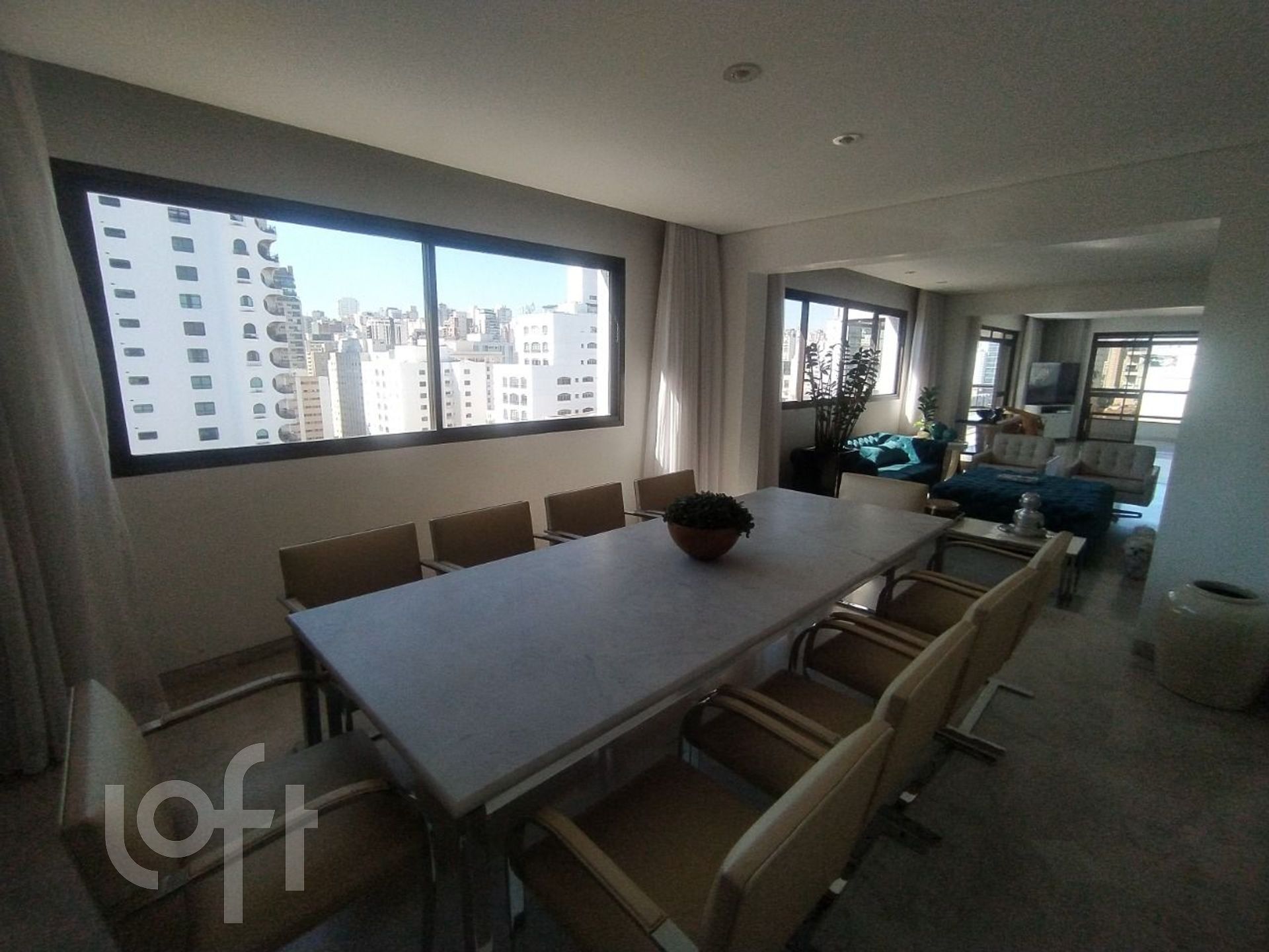 Apartamento à venda com 4 quartos, 298m² - Foto 18