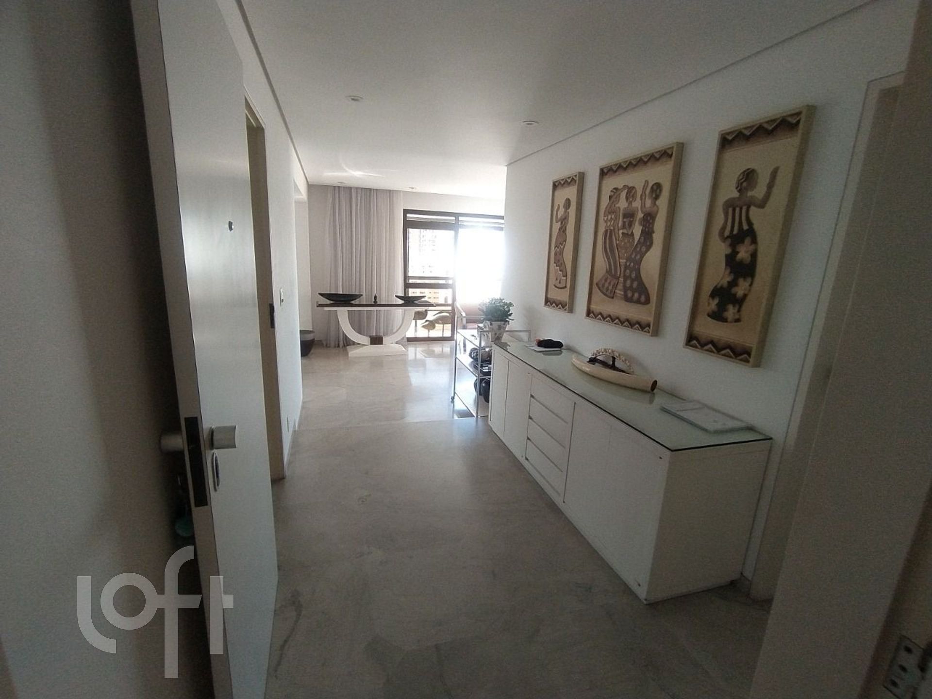 Apartamento à venda com 4 quartos, 298m² - Foto 32