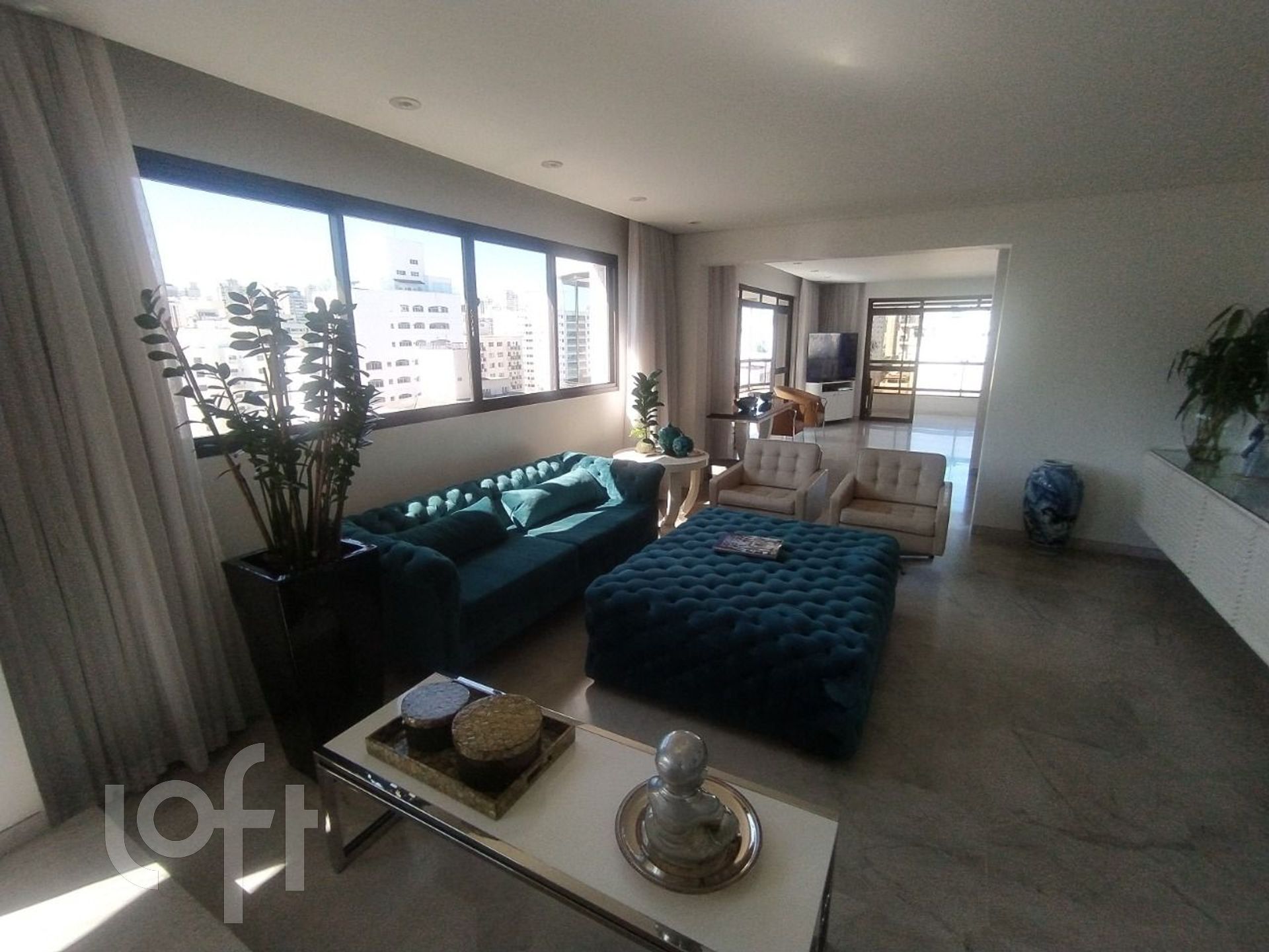 Apartamento à venda com 4 quartos, 298m² - Foto 14