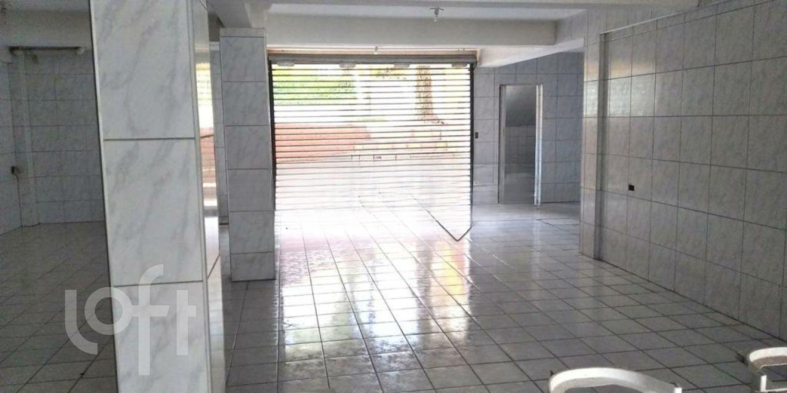 Casa à venda com 3 quartos, 300m² - Foto 26