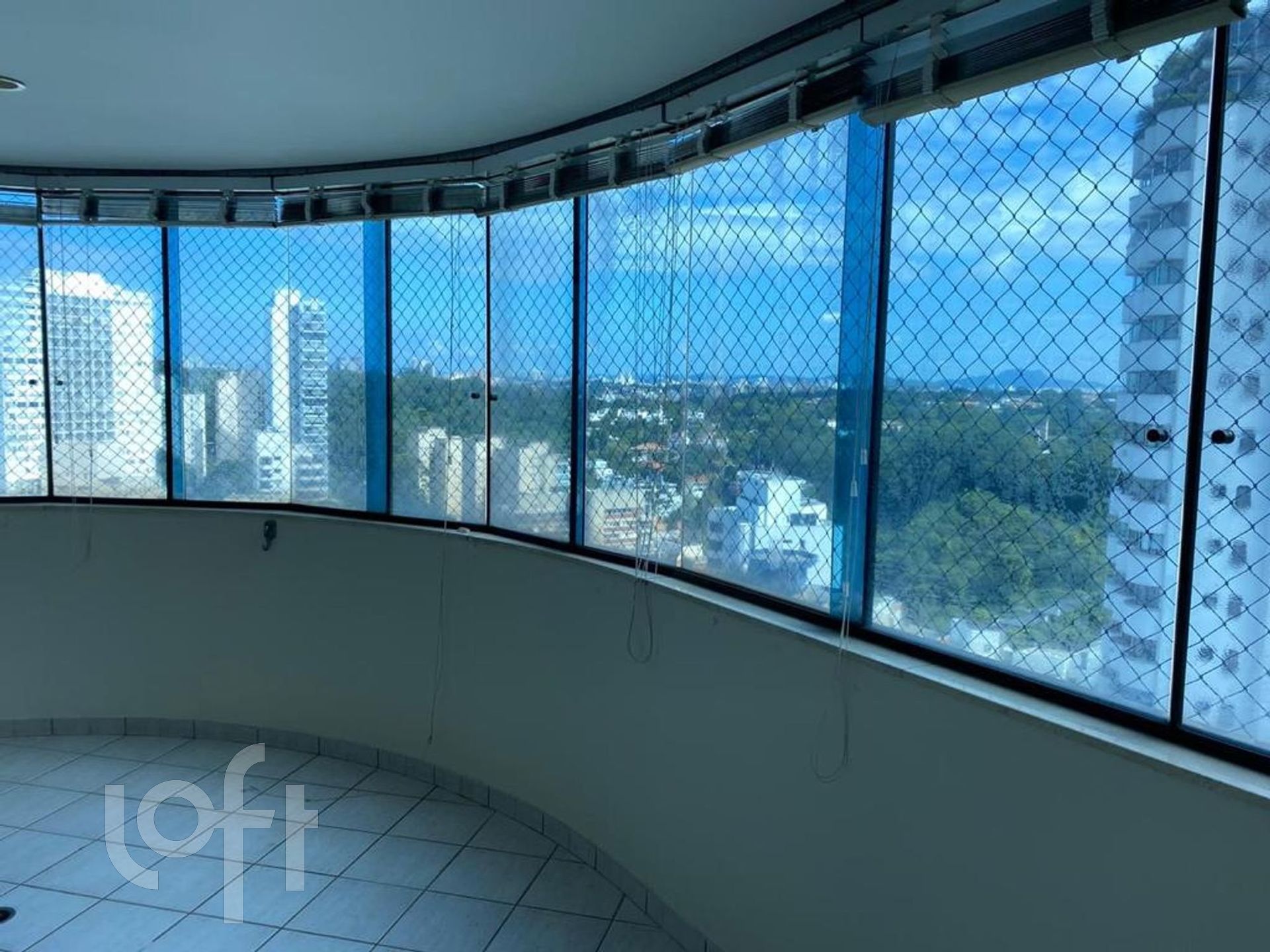 Imagem da propriedade PU16596rl 53