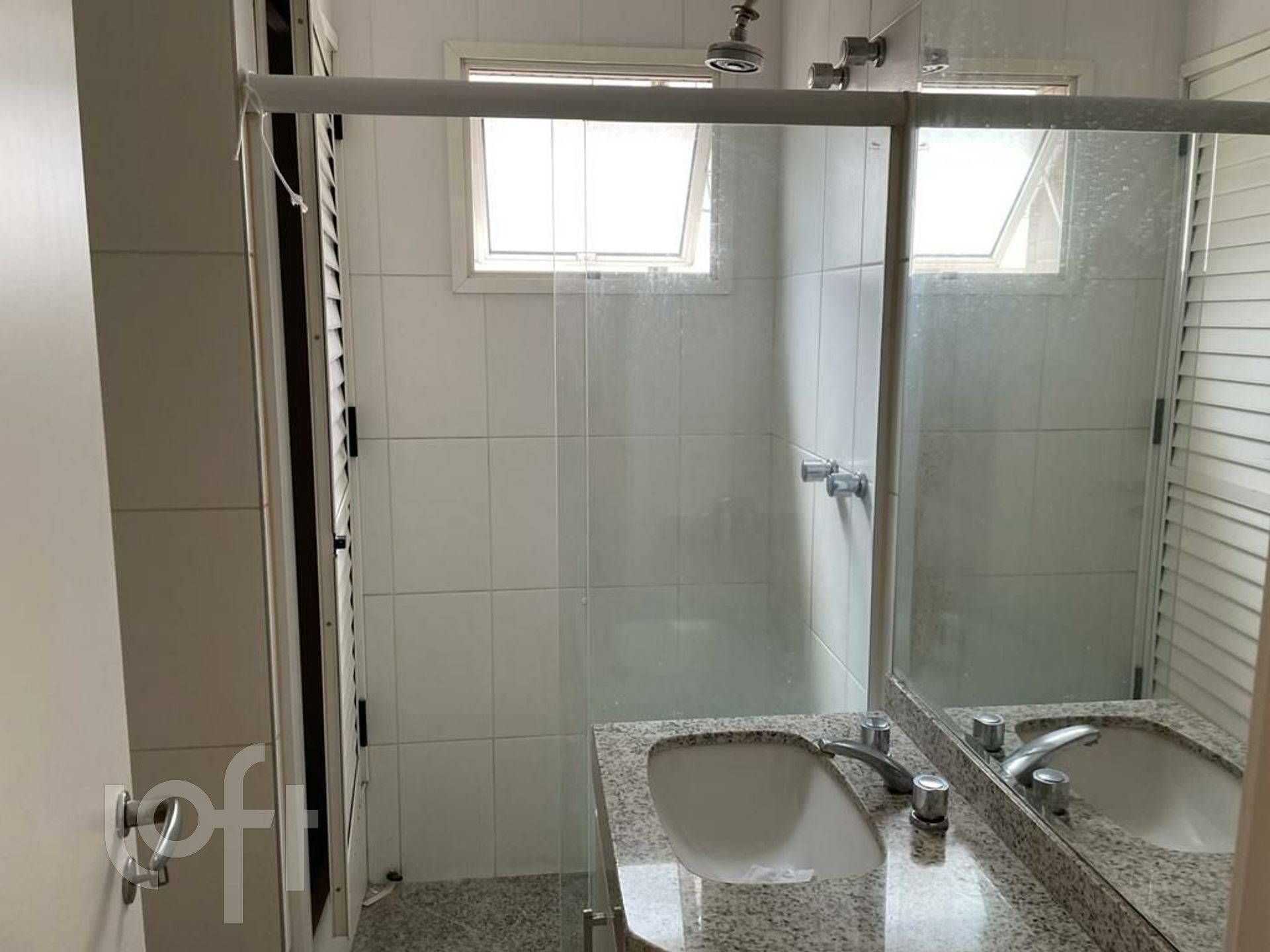 Apartamento à venda com 4 quartos, 220m² - Foto 15