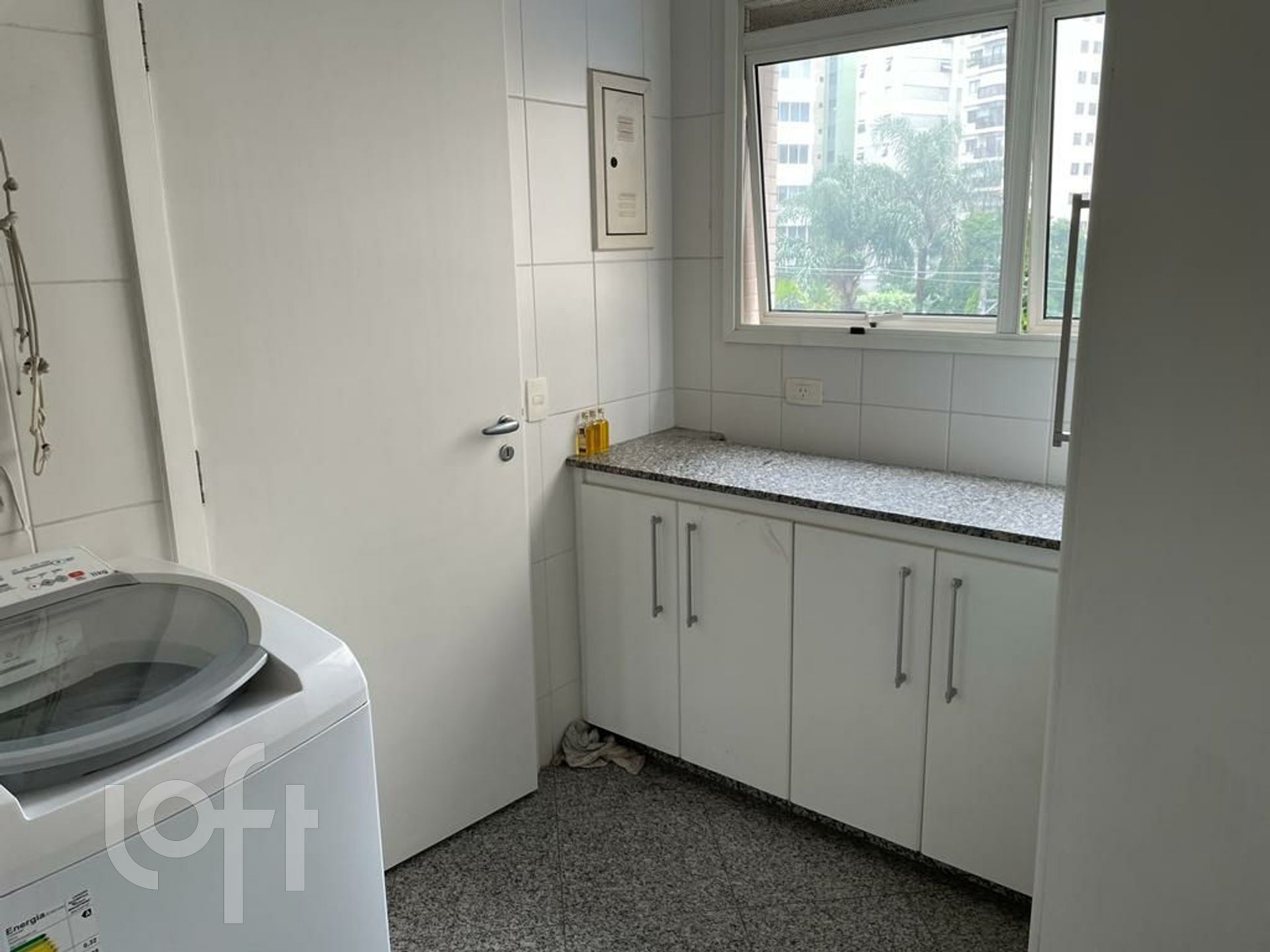 Apartamento à venda com 4 quartos, 220m² - Foto 23